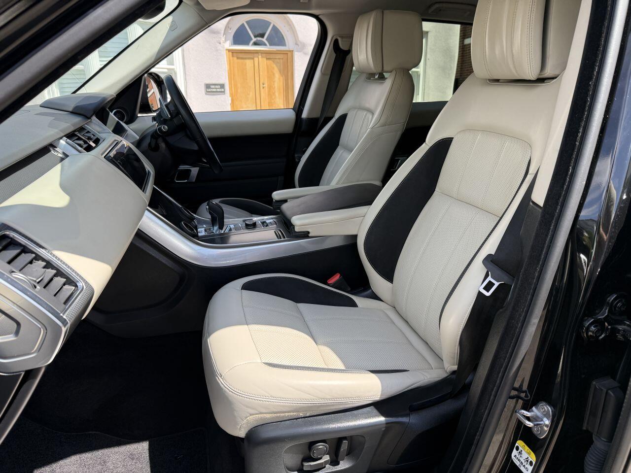 Land Rover Range Rover Sport view 14