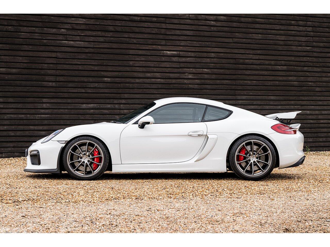 Porsche Cayman view 5