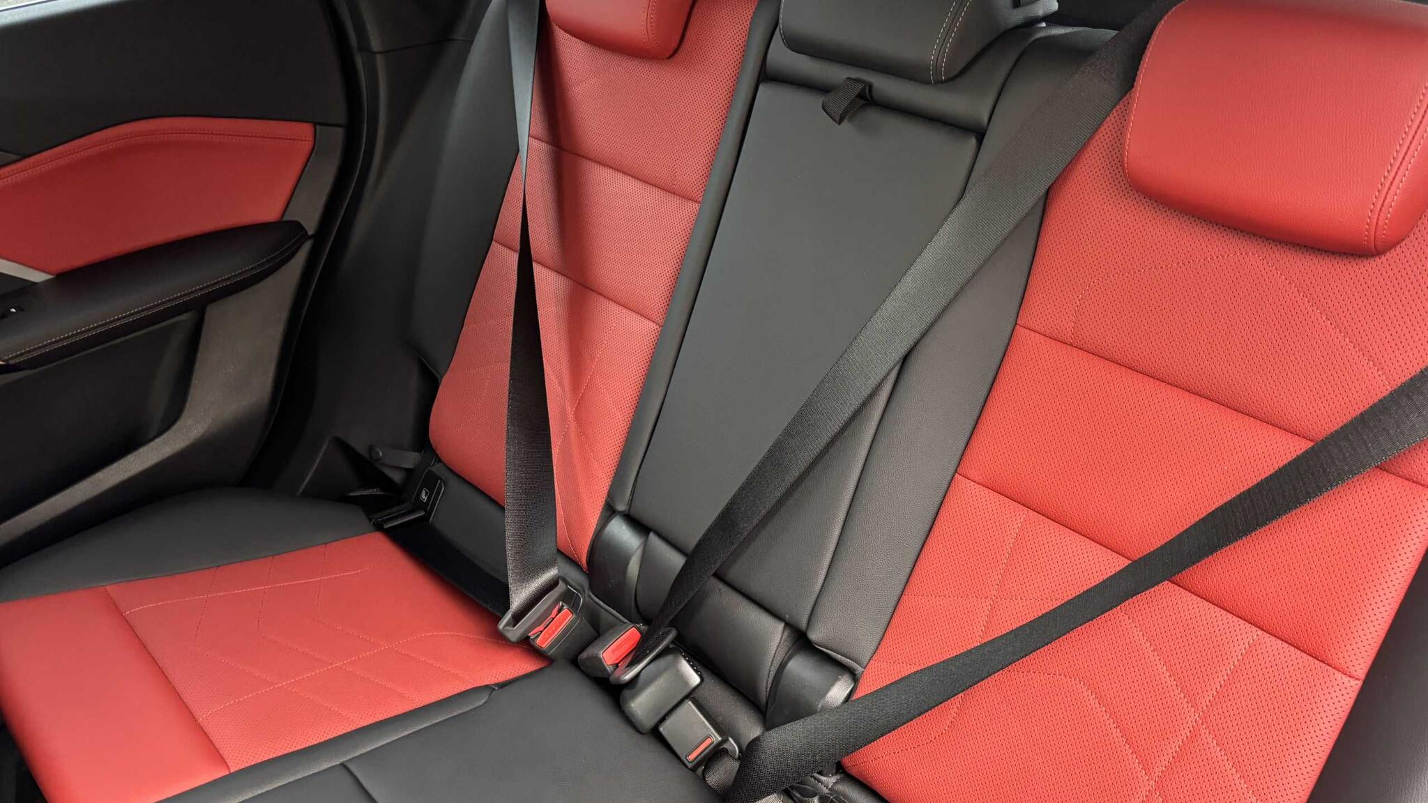 BMW X1 view 13