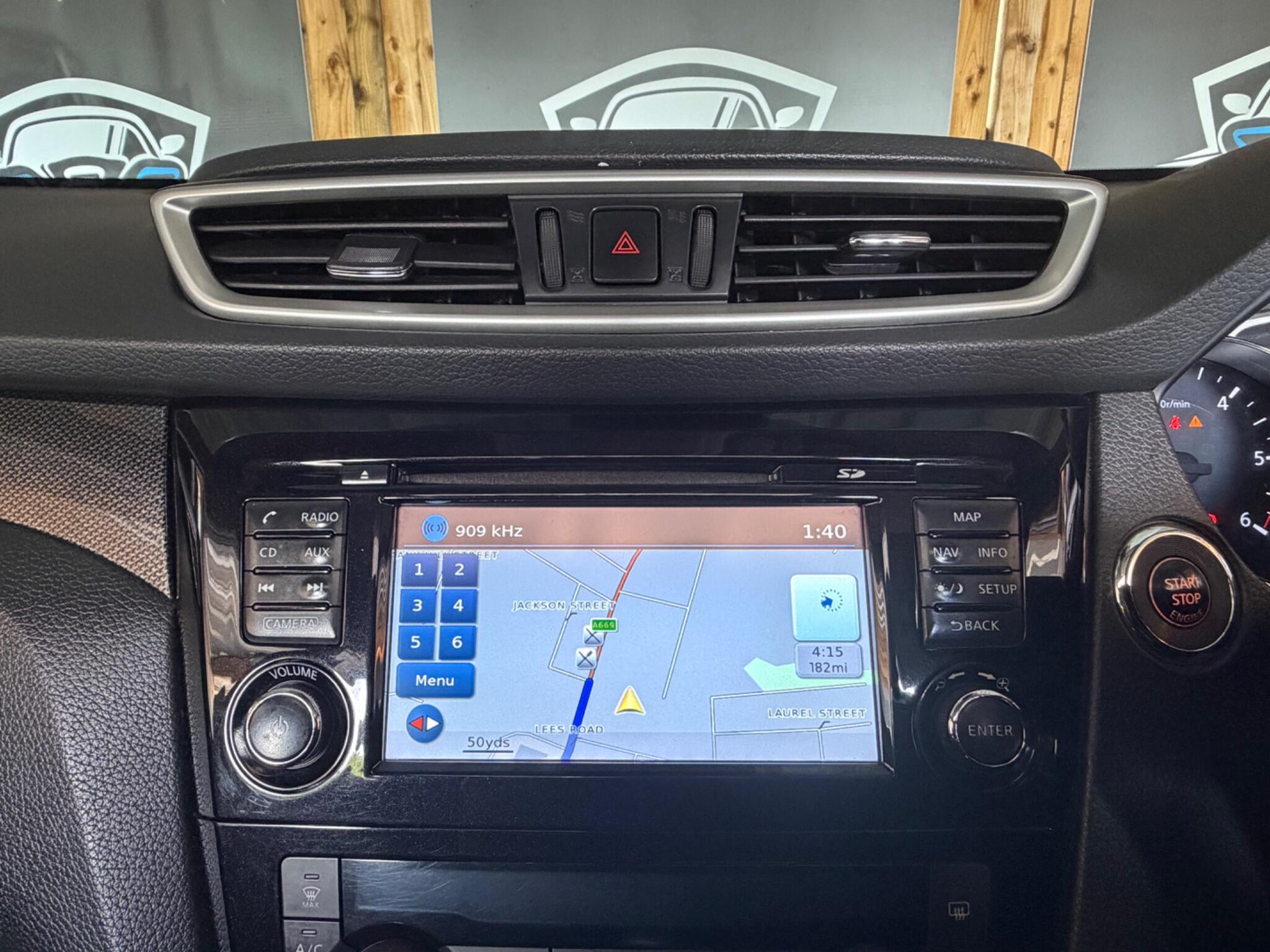 Nissan X-Trail view 29