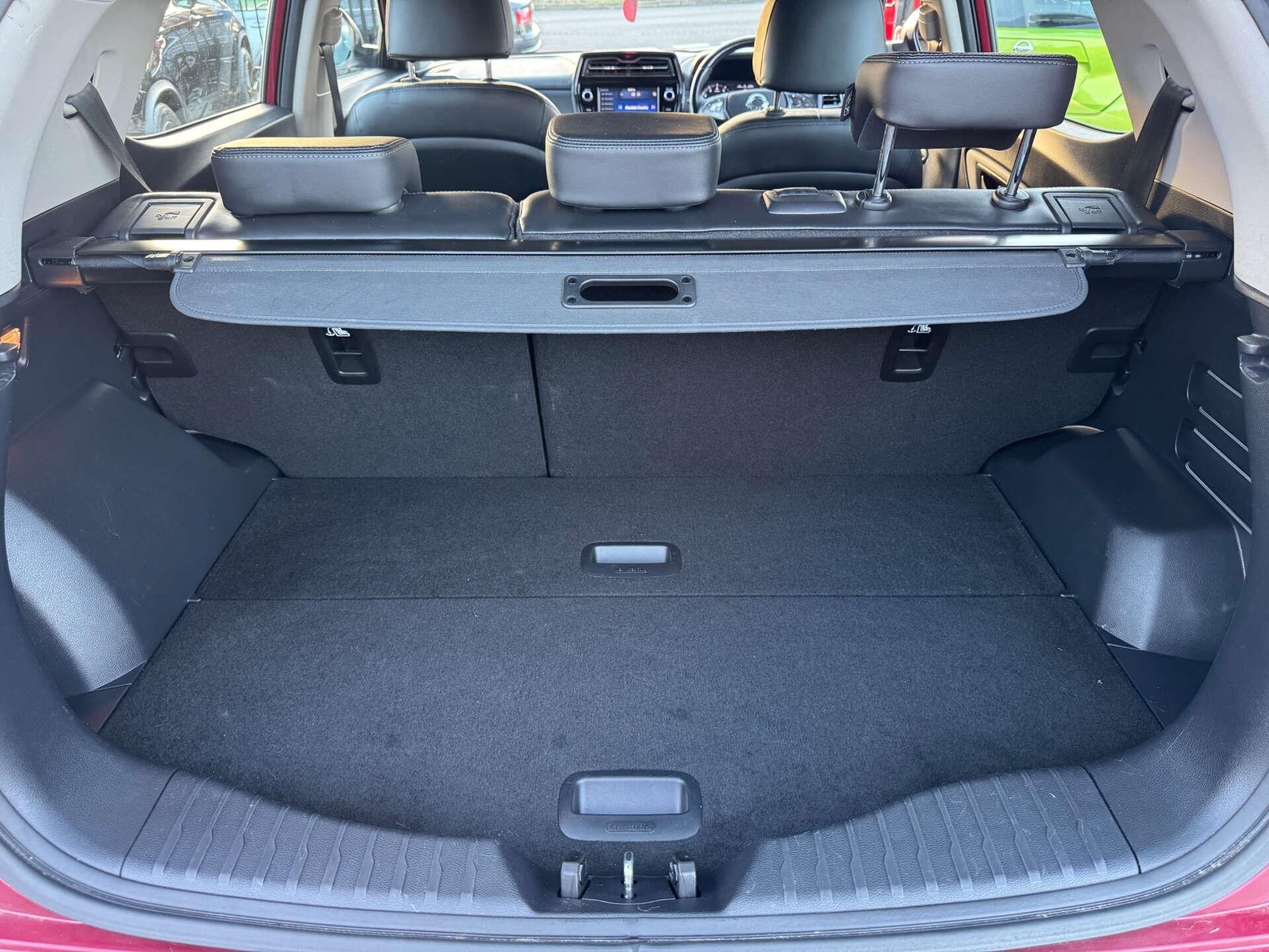 KGM Tivoli view 23
