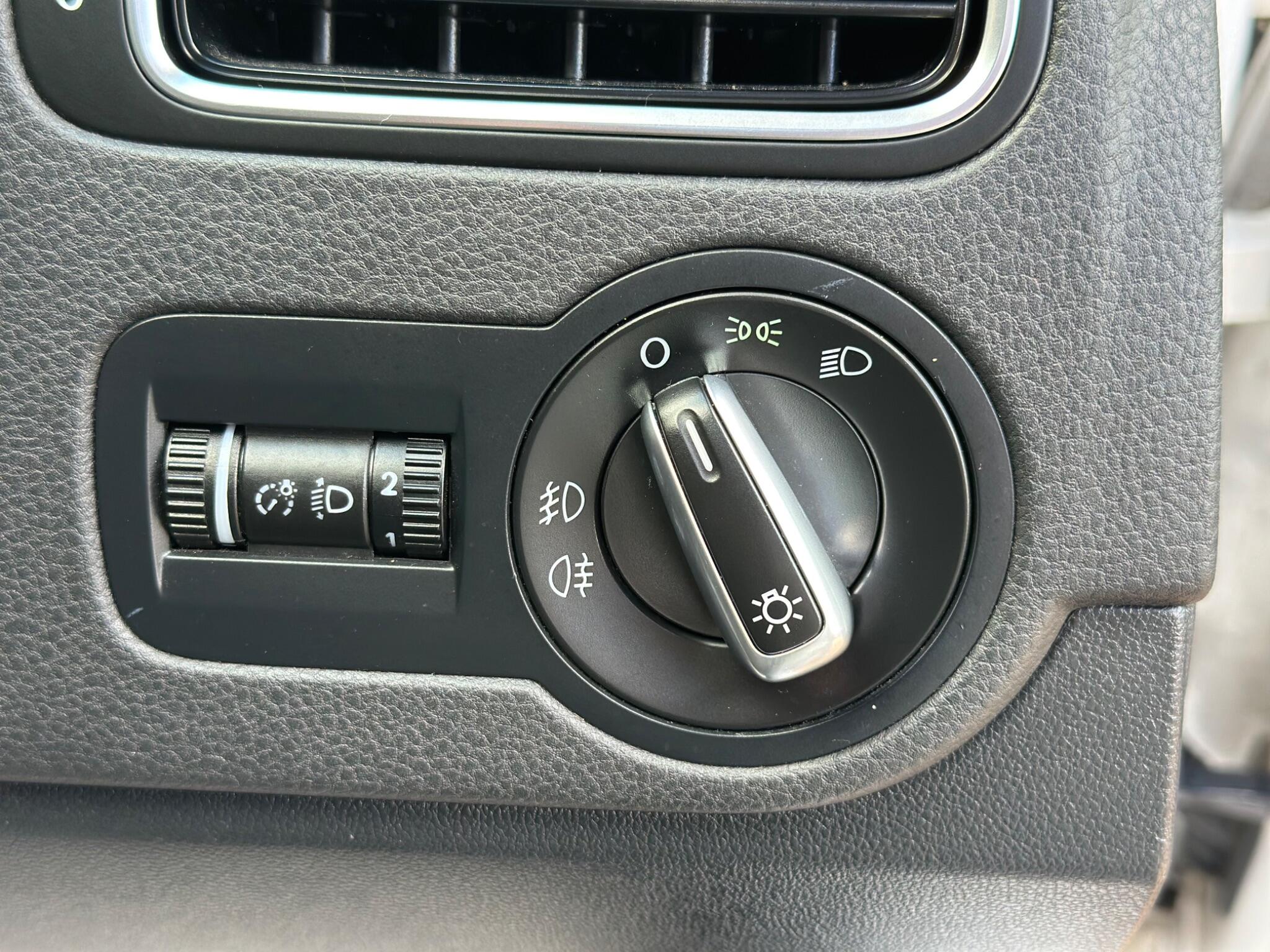 Volkswagen Polo view 41