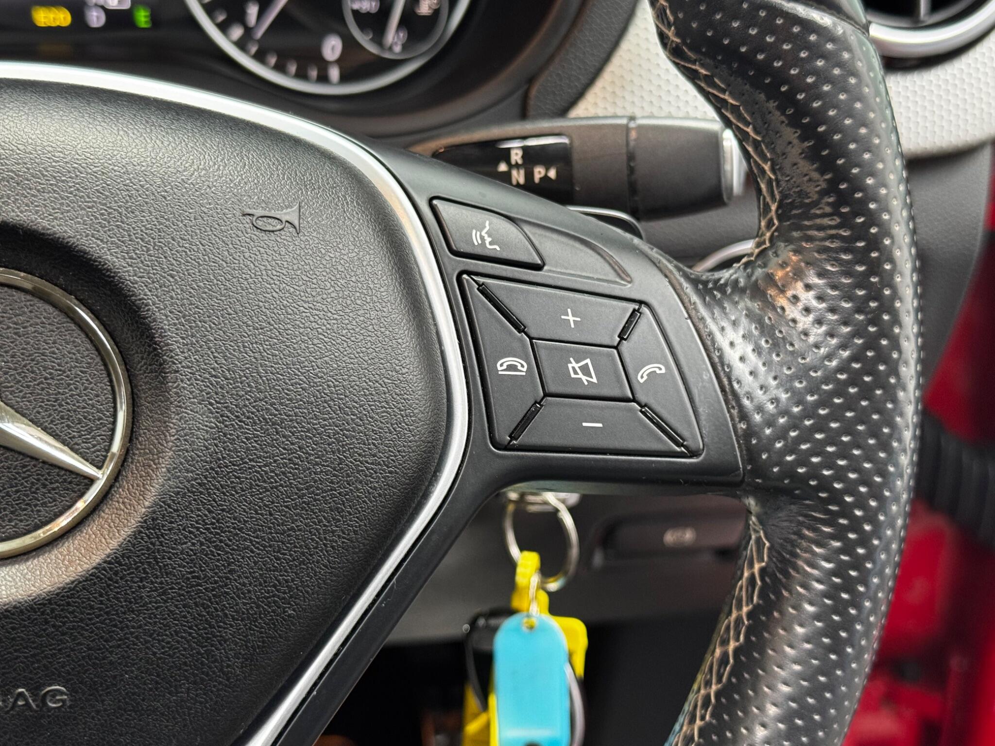 Mercedes-Benz B-Class view 33