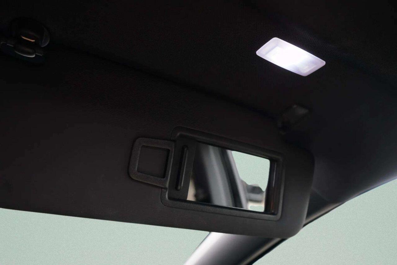 Volkswagen Golf view 44