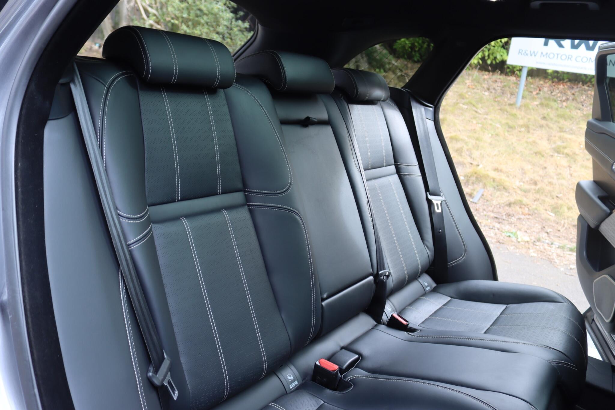Land Rover Range Rover Velar view 29