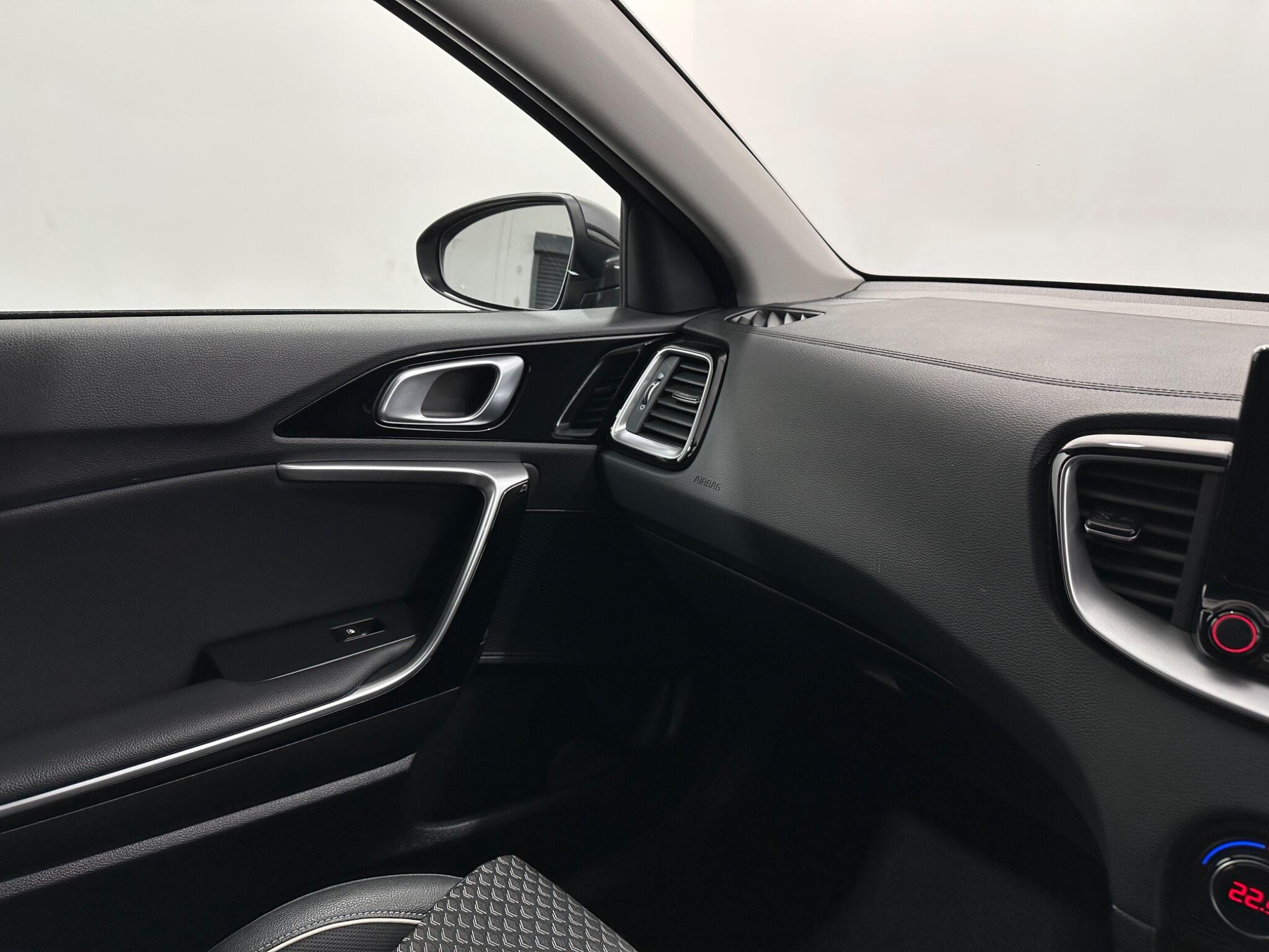 Kia Xceed view 27