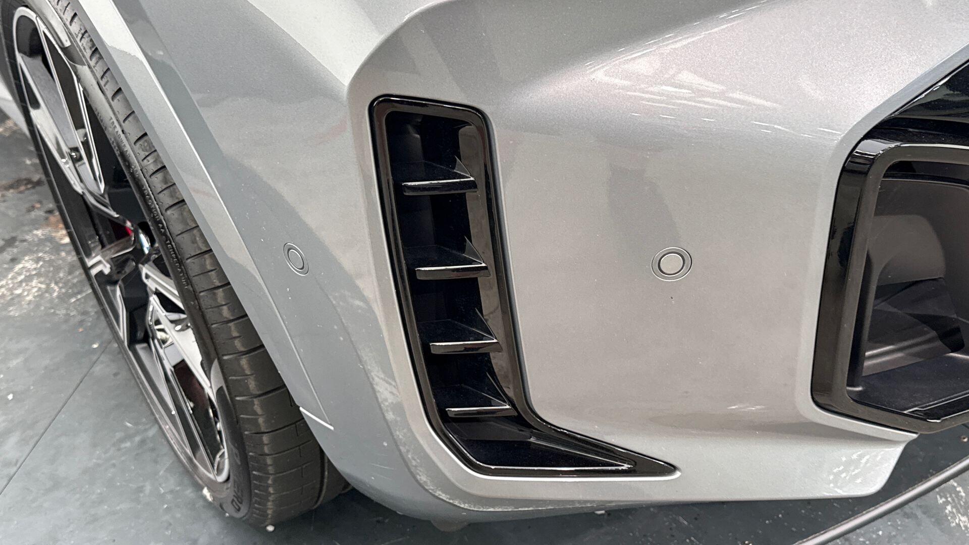BMW X5 view 37
