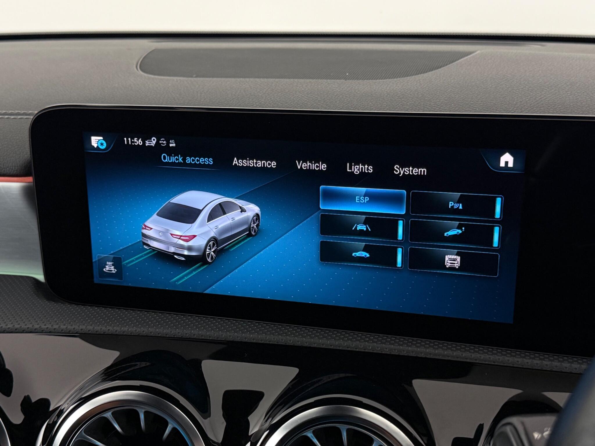 Mercedes-Benz Cla view 27