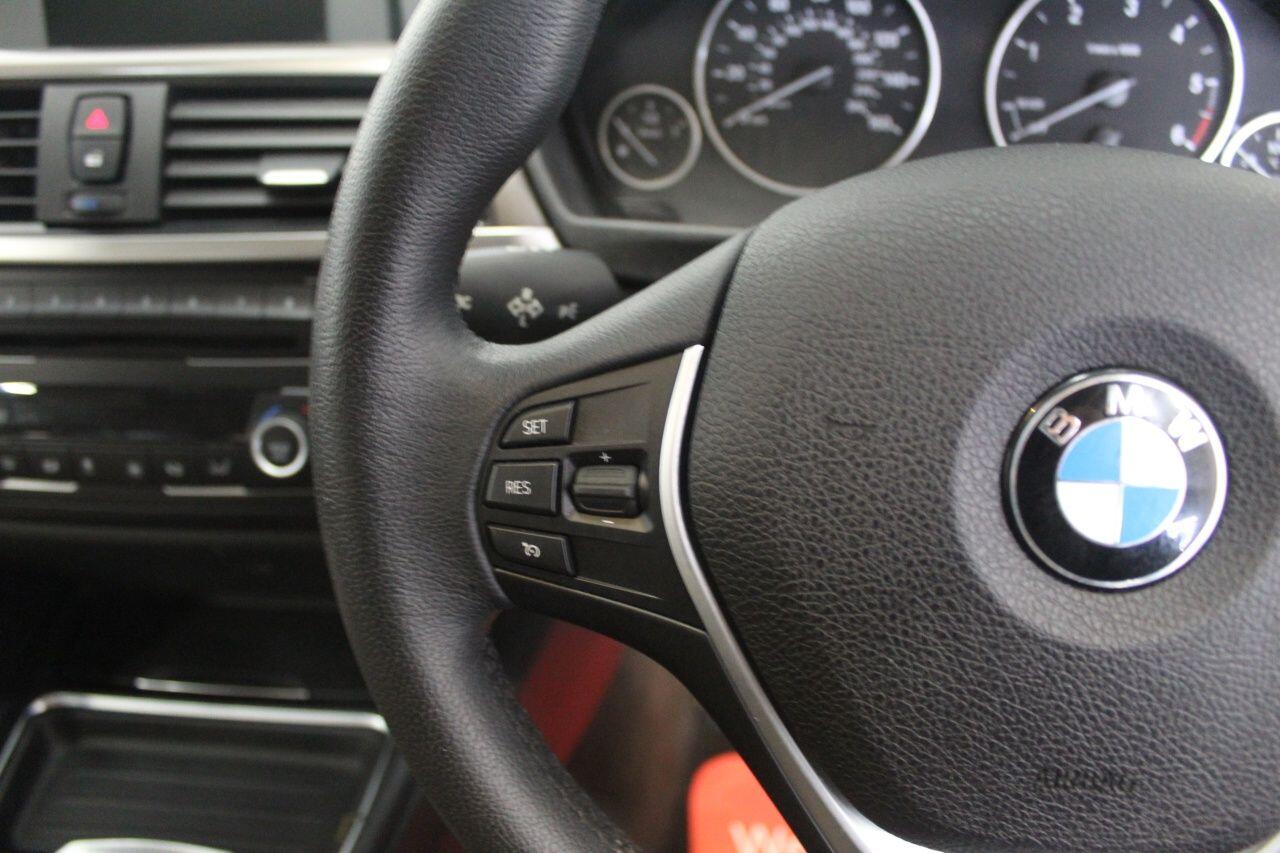 BMW 3 Series view 47