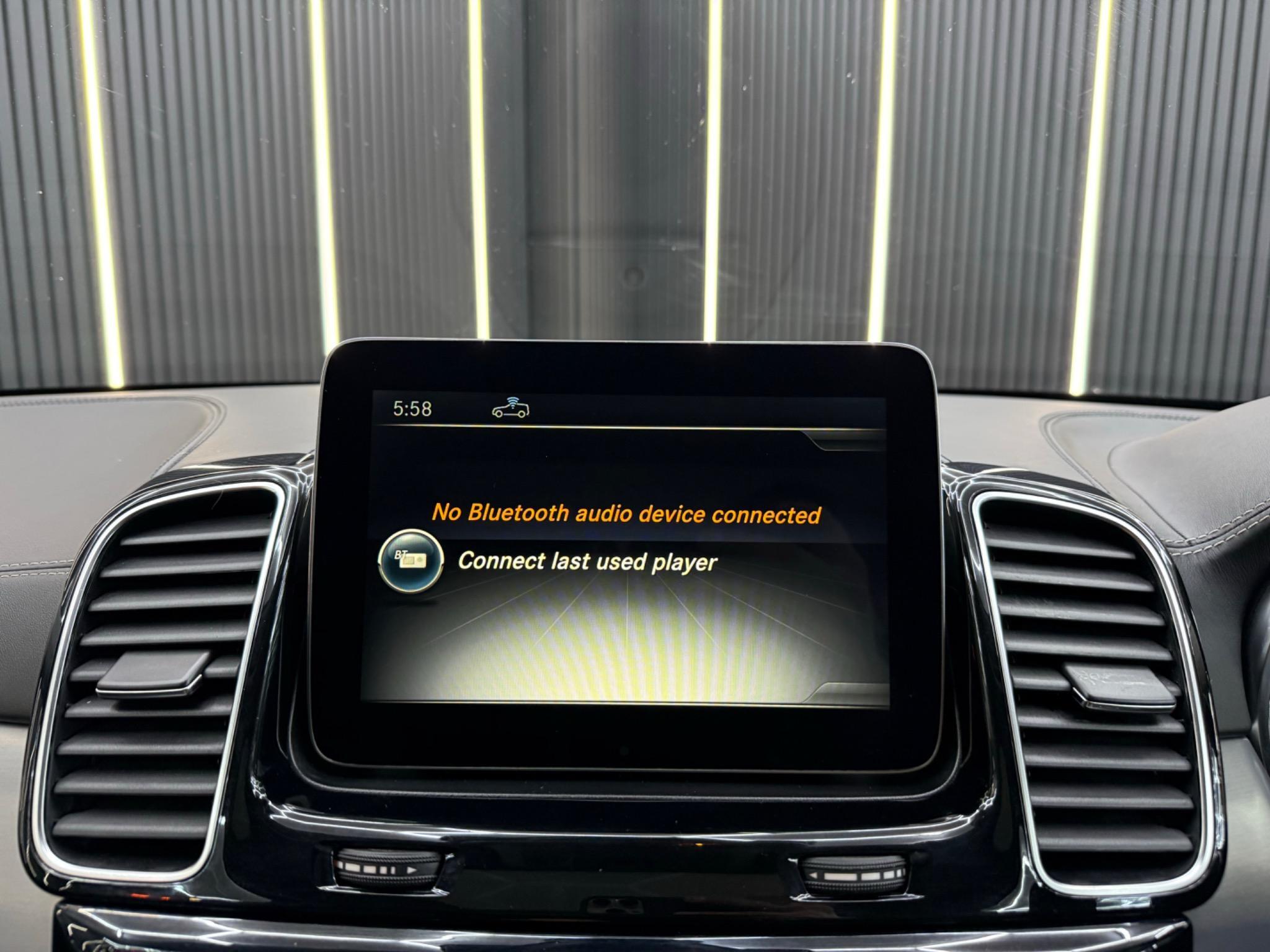 Mercedes-Benz Gle view 30