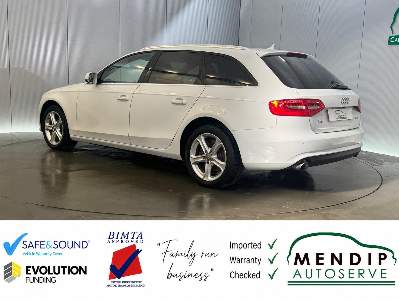 Audi A4 Avant view 14