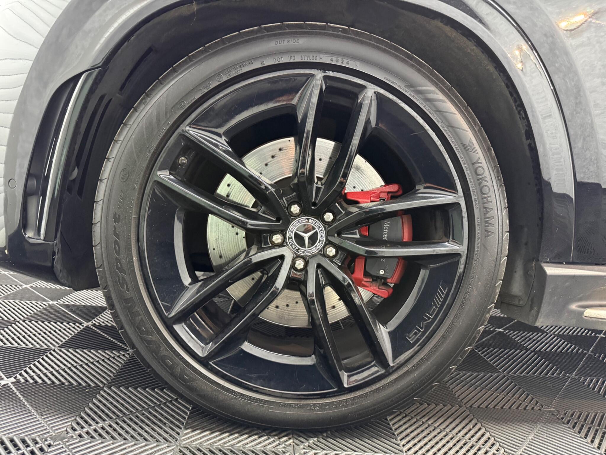 Mercedes-Benz Gle view 29