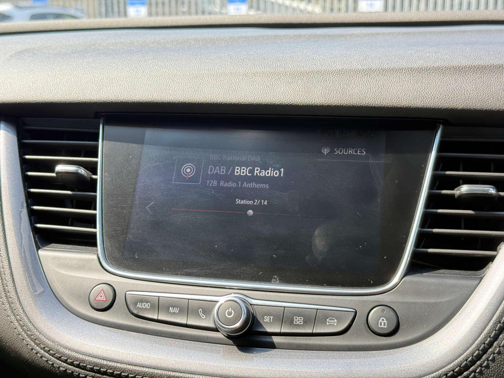 Vauxhall Grandland X view 74