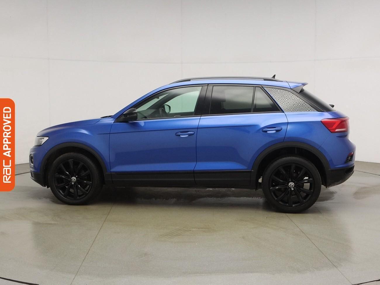 Volkswagen T-Roc view 26