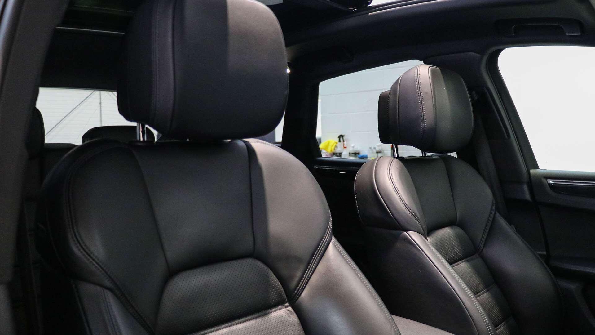 Porsche Macan view 17