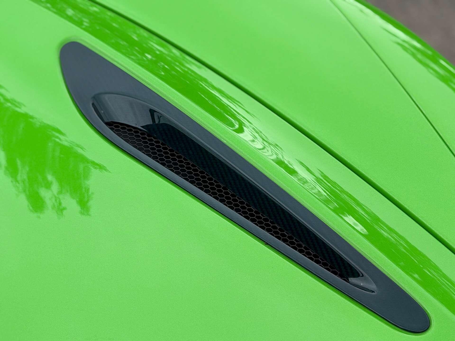 Mclaren 720s view 16