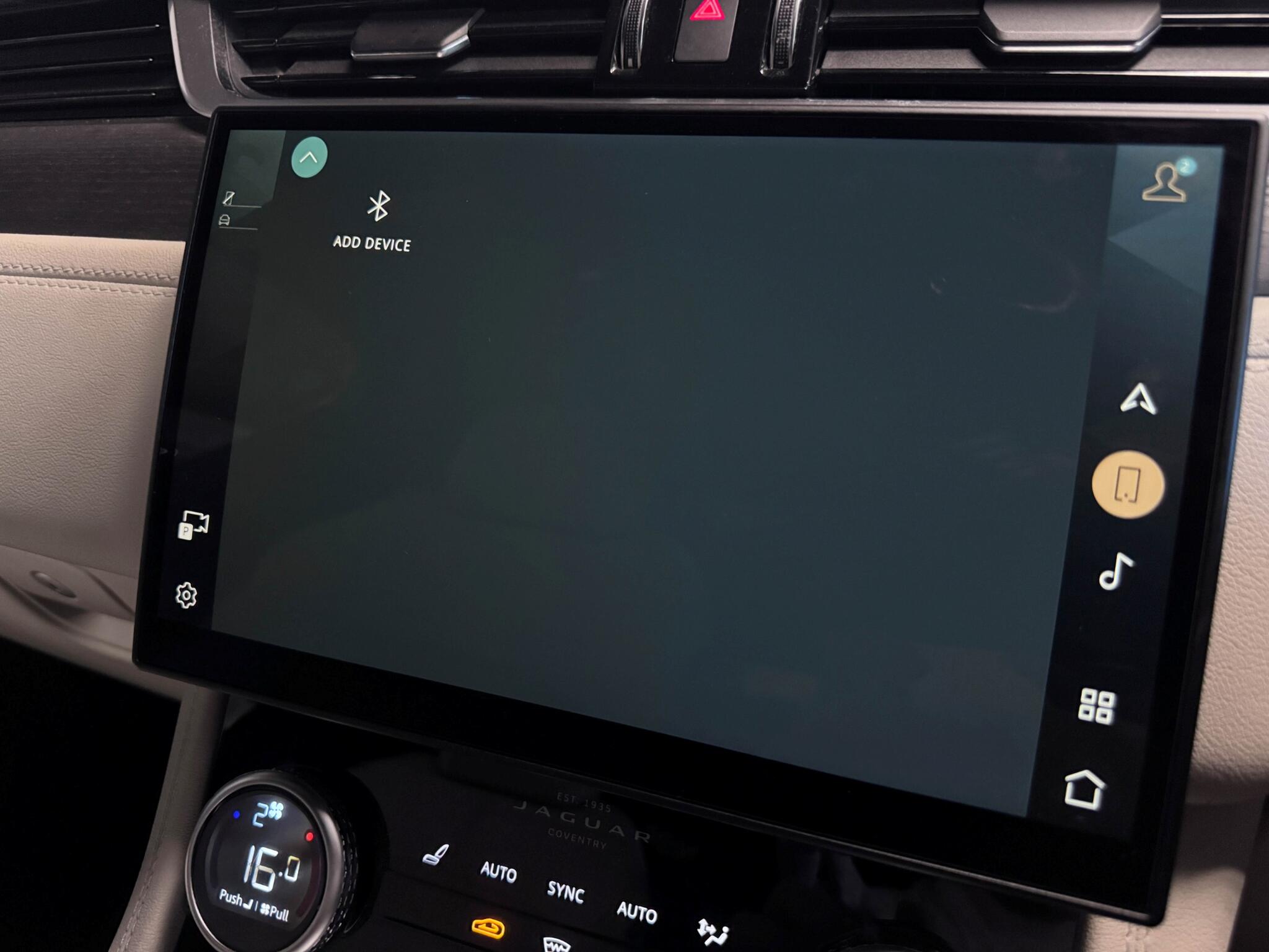 Jaguar F-Pace view 41