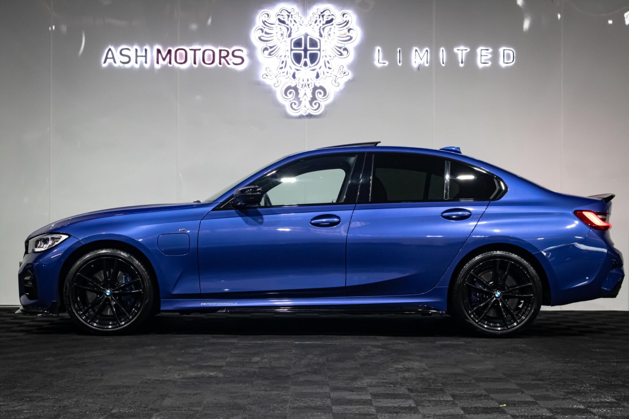 BMW 3 Series view 7
