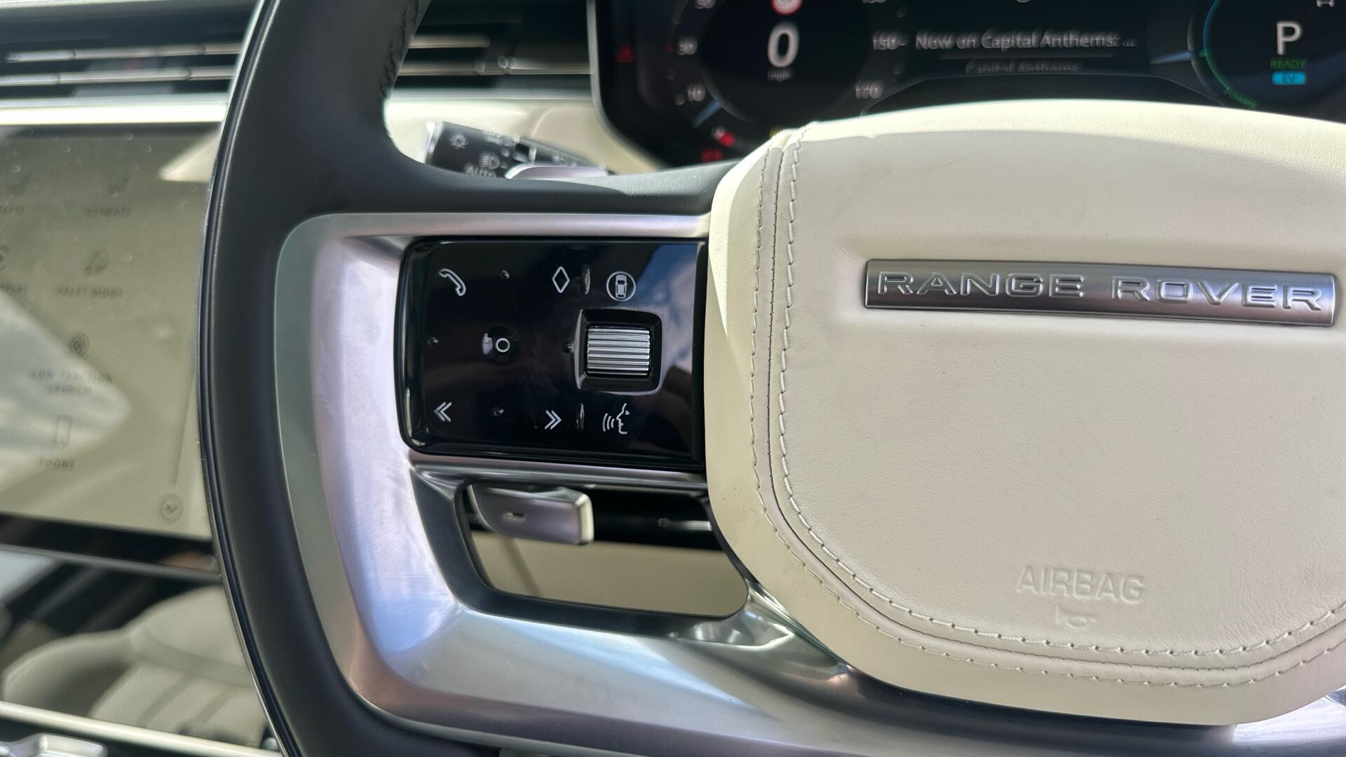 Land Rover Range Rover view 47
