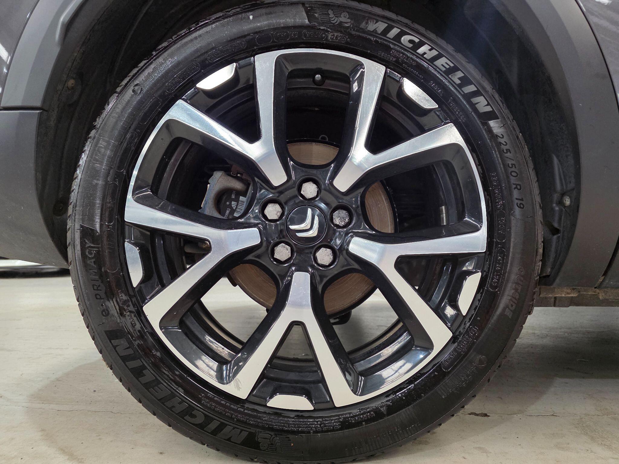 Citroen C5 Aircross view 29