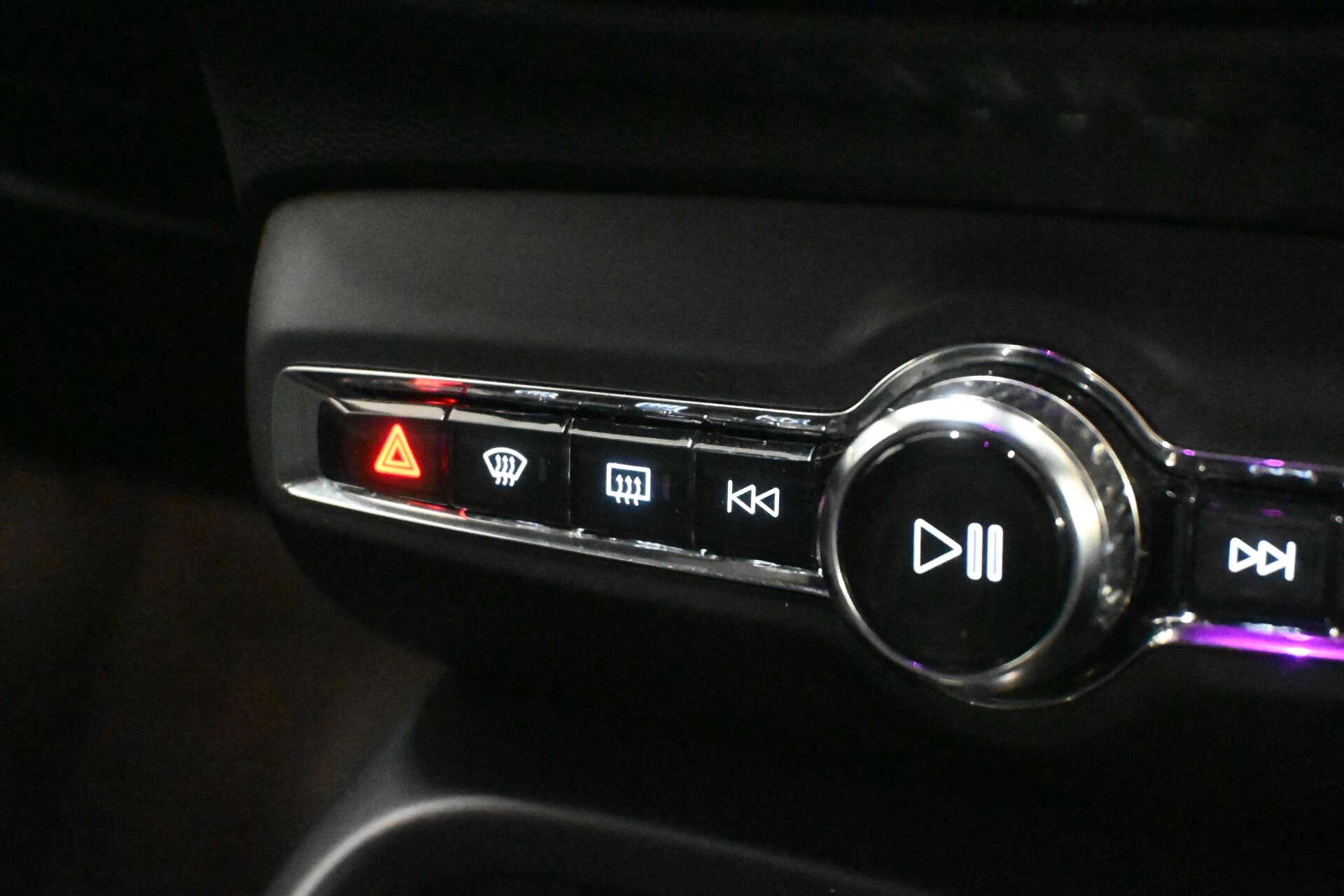 Volvo XC40 view 29