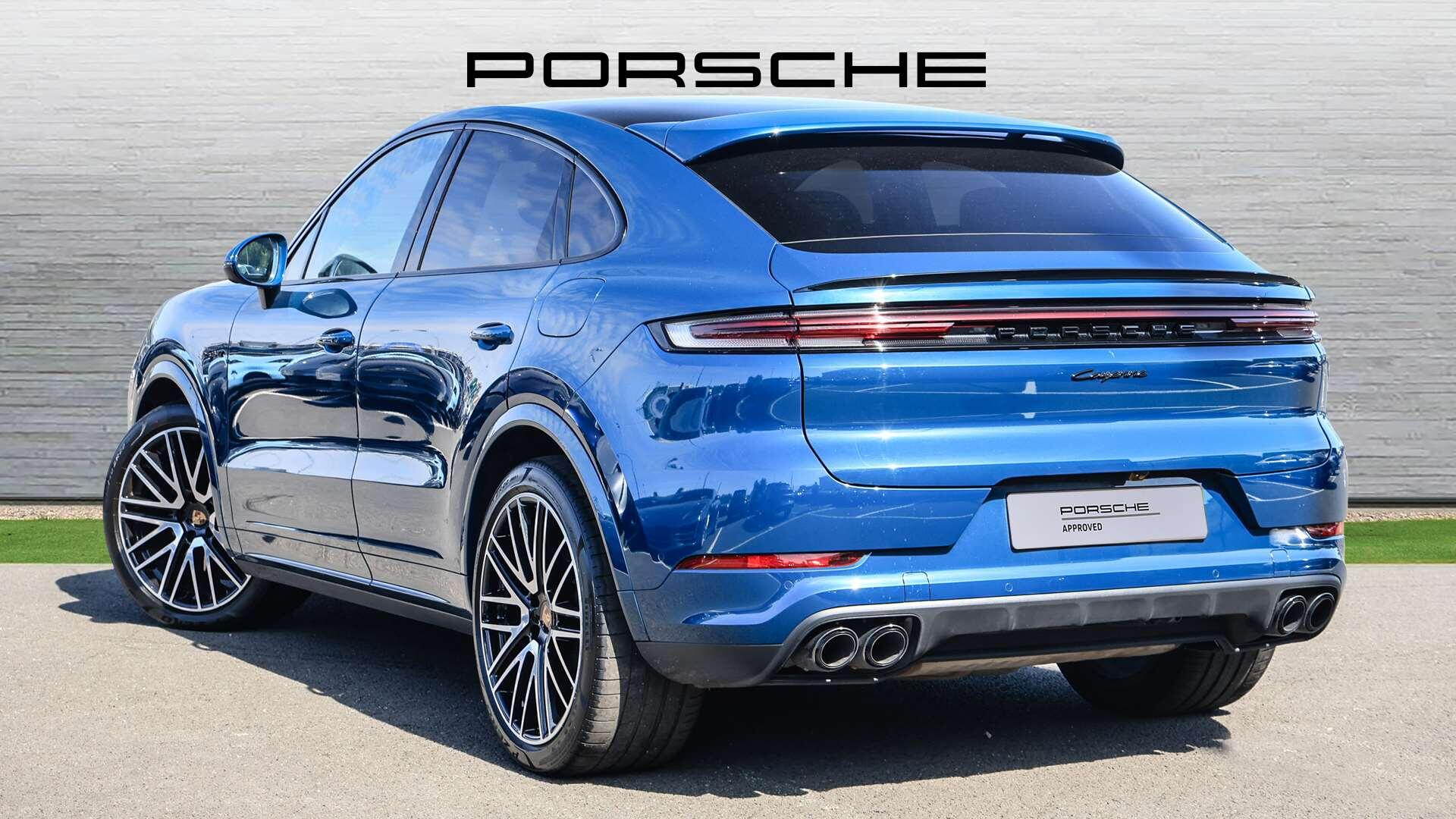 Porsche Cayenne view 4