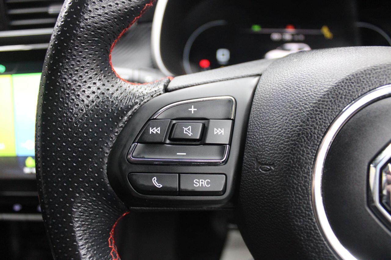 MG ZS view 19