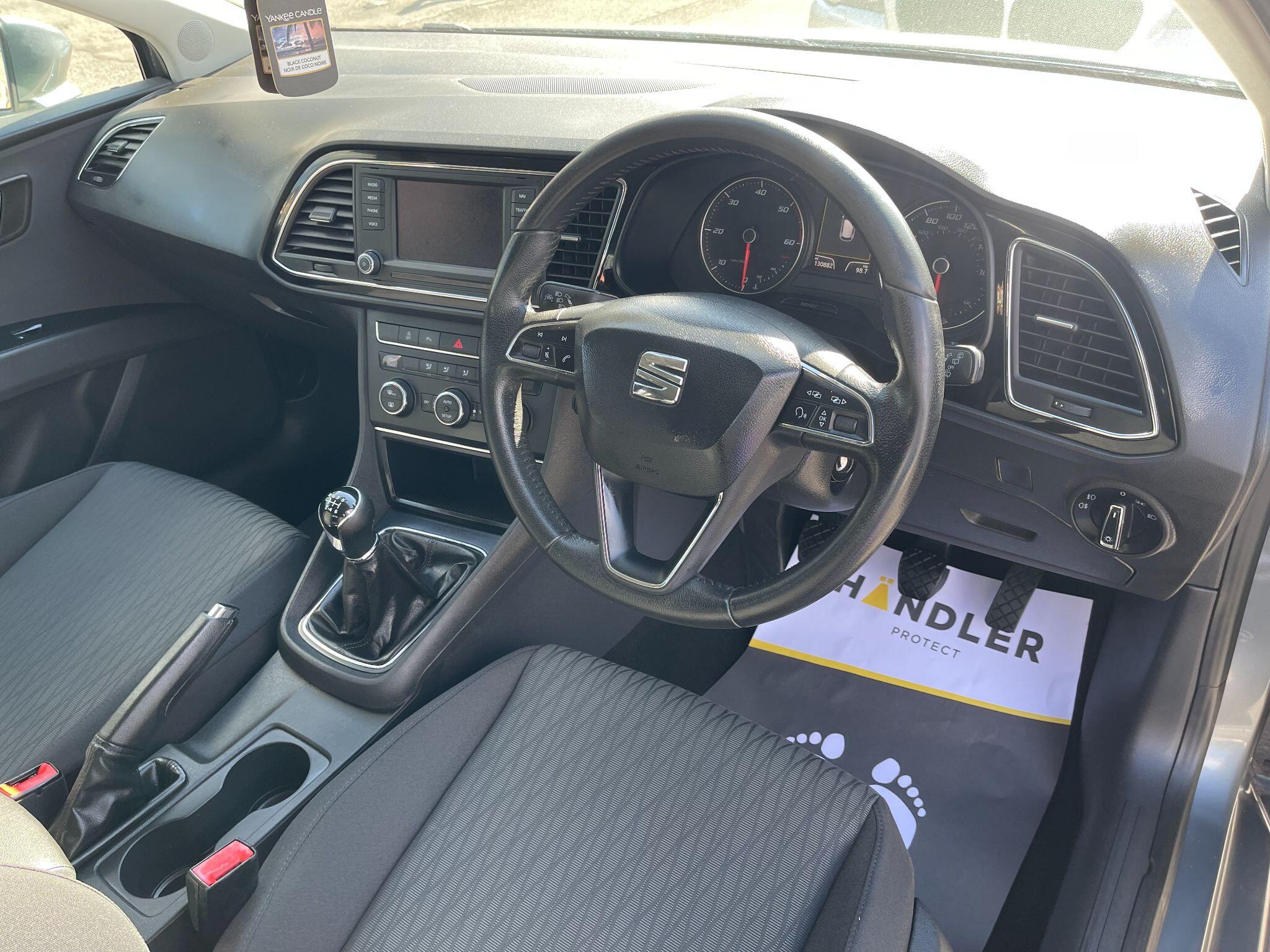 SEAT Leon view 24