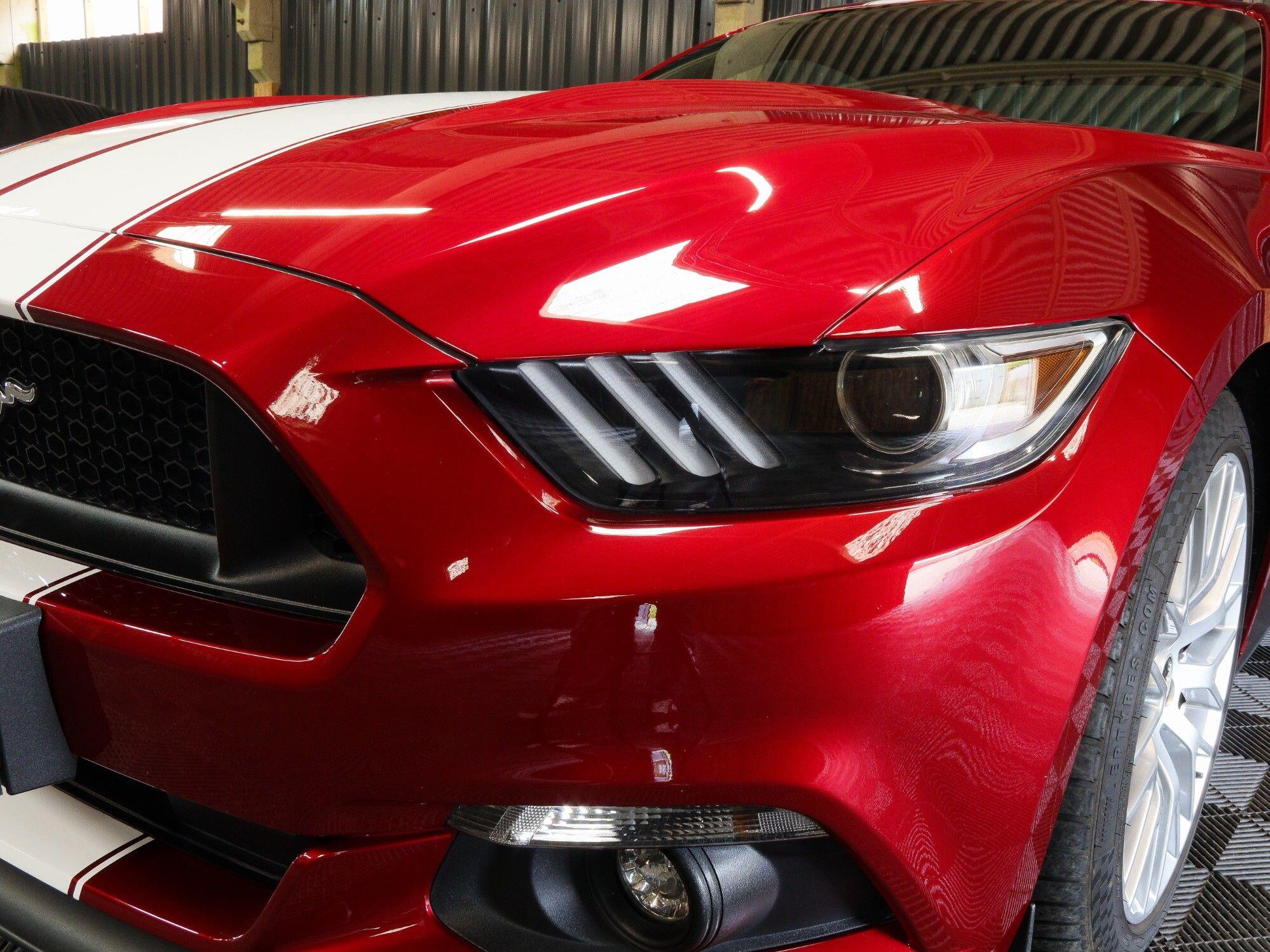 Ford Mustang view 55