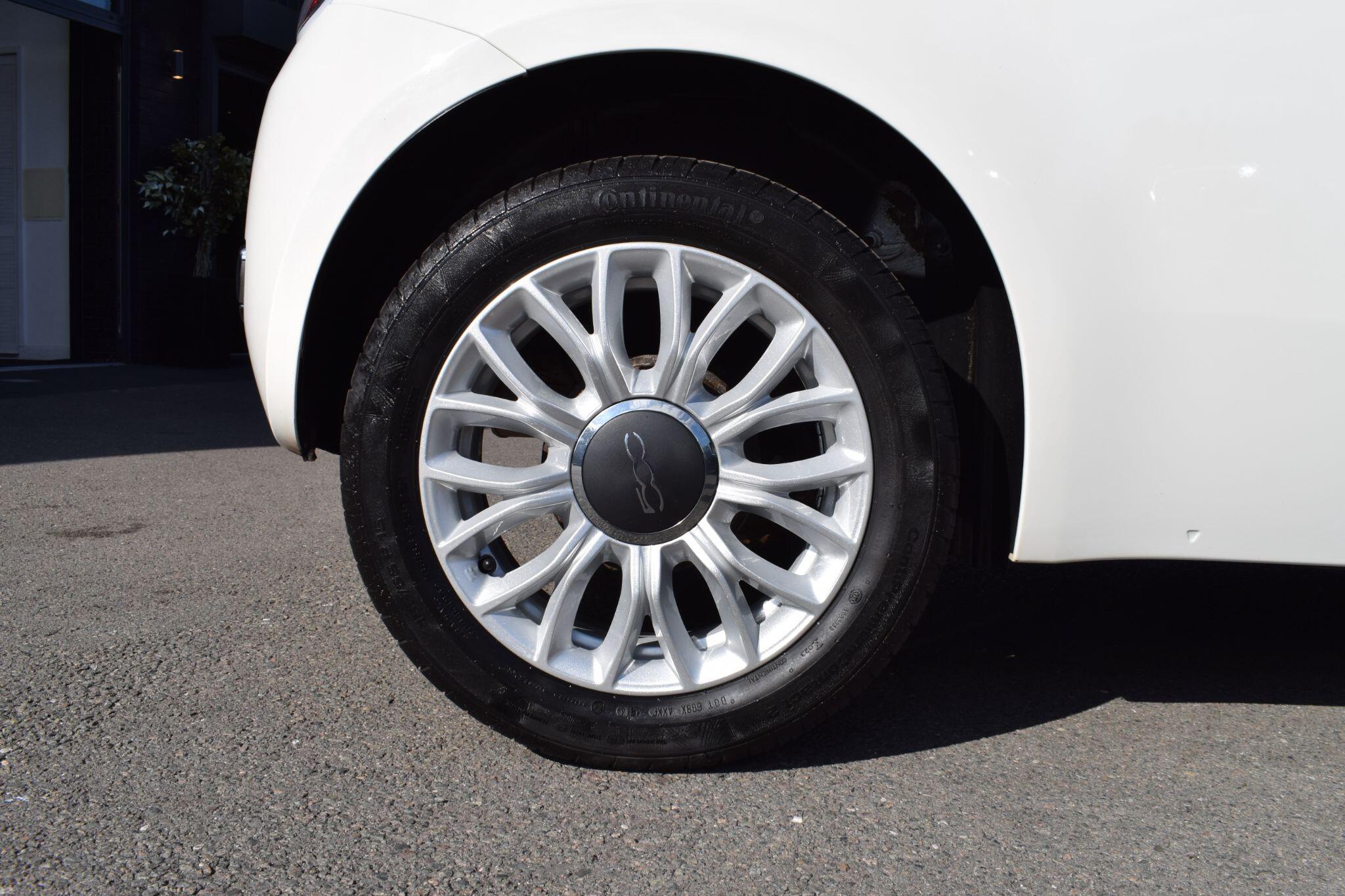 Fiat 500 view 27