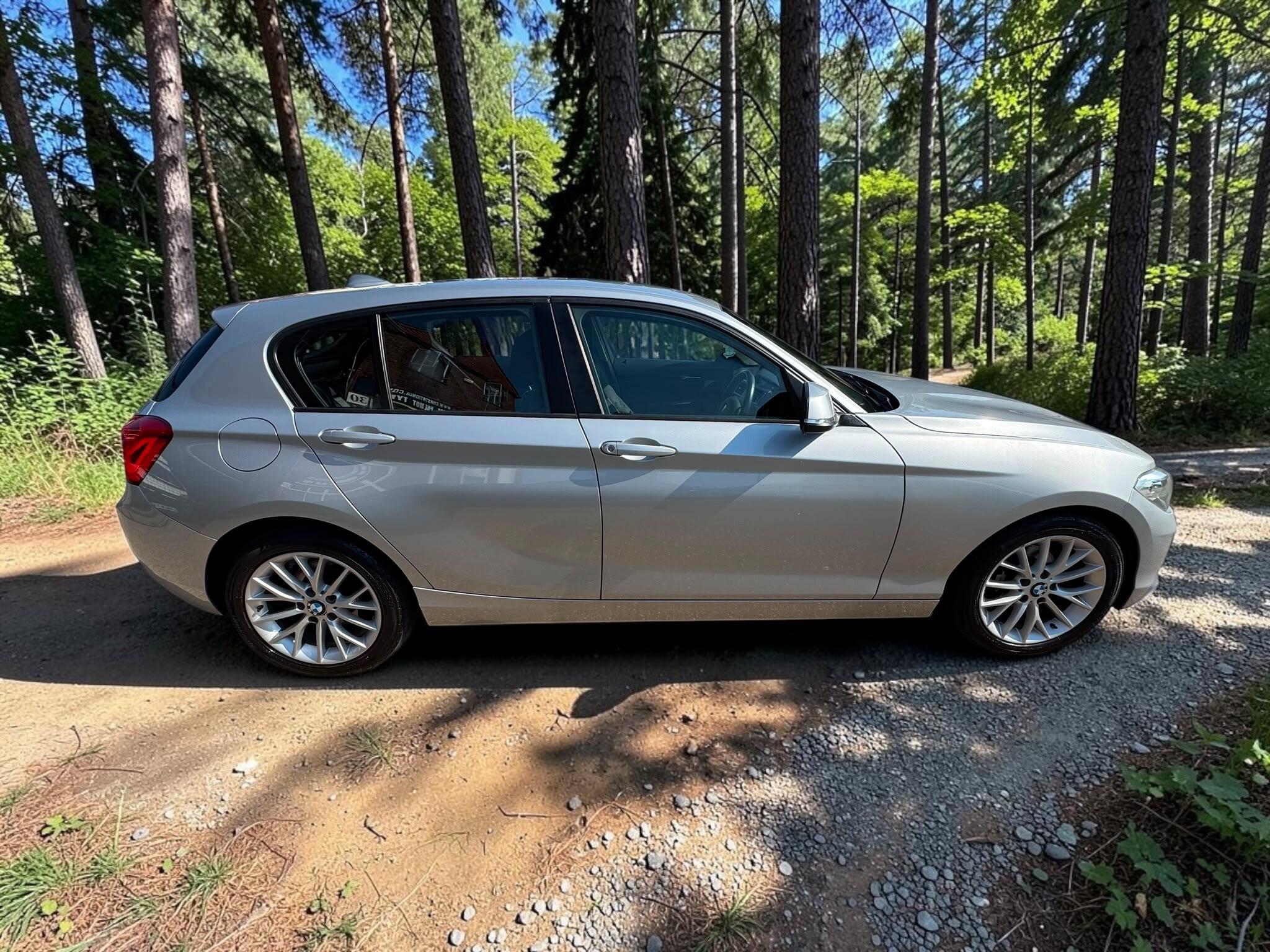 BMW 1 Series view 13