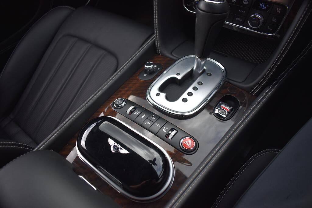 Bentley Continental view 64
