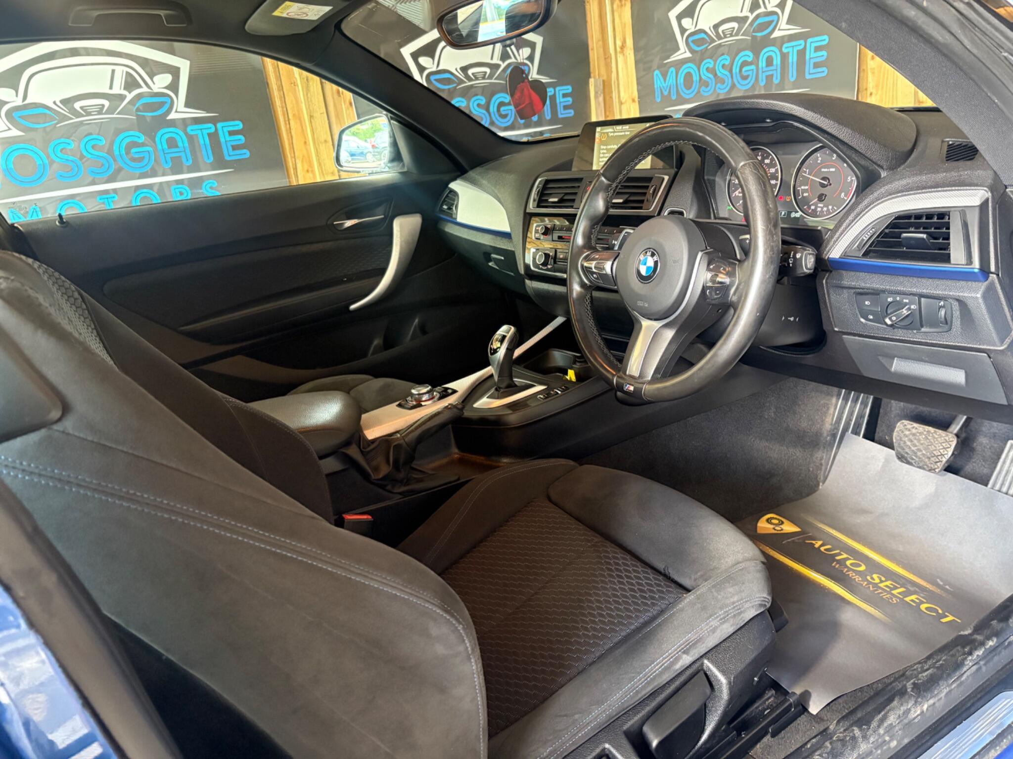 BMW 1 Series view 13