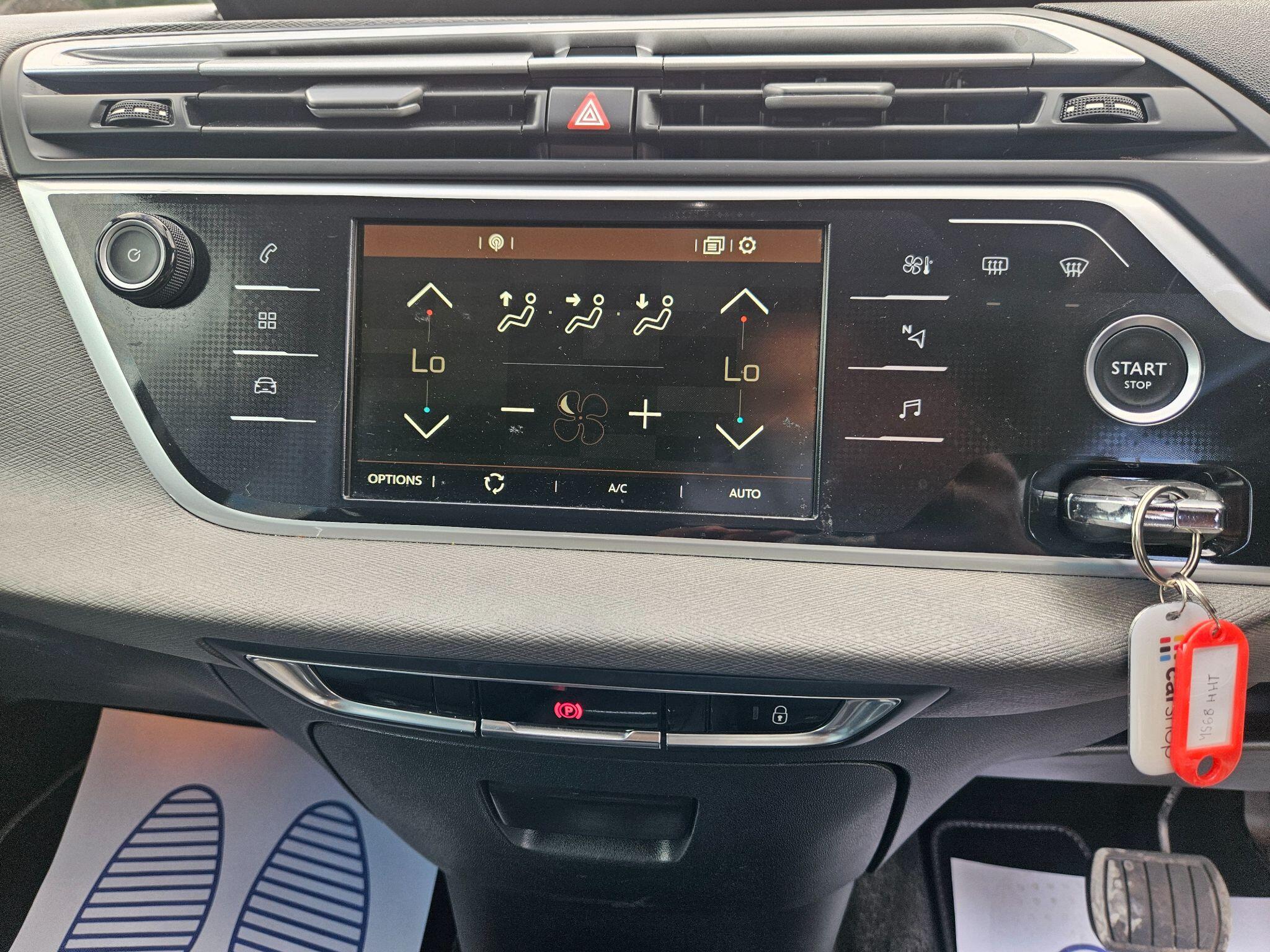 2019 Citroen Grand C4 SpaceTourer image 23
