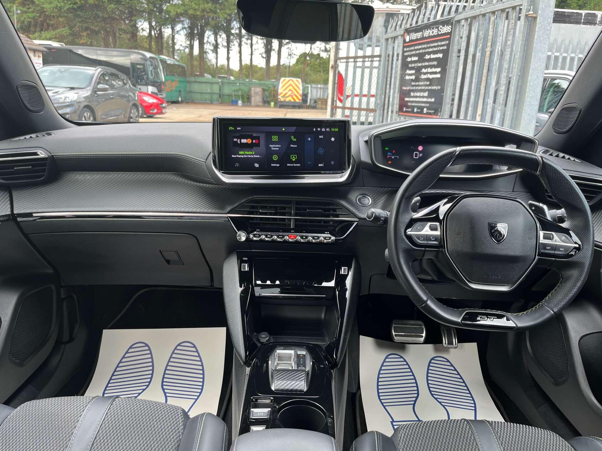 Peugeot 2008 view 28