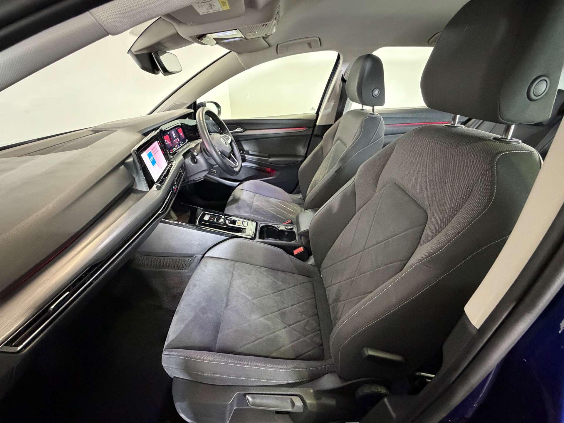 Volkswagen Golf view 65