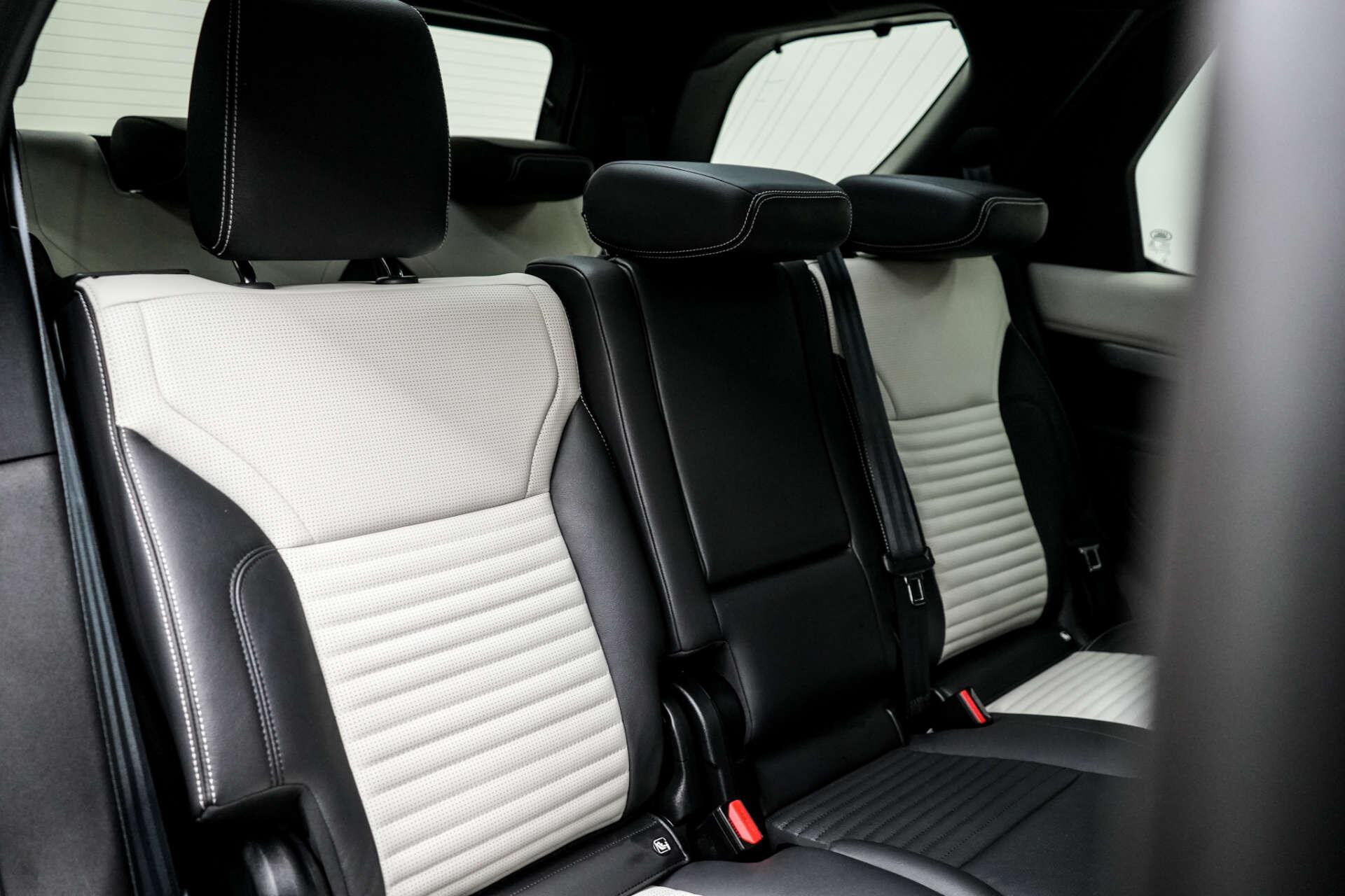 Land Rover Discovery 3 view 19
