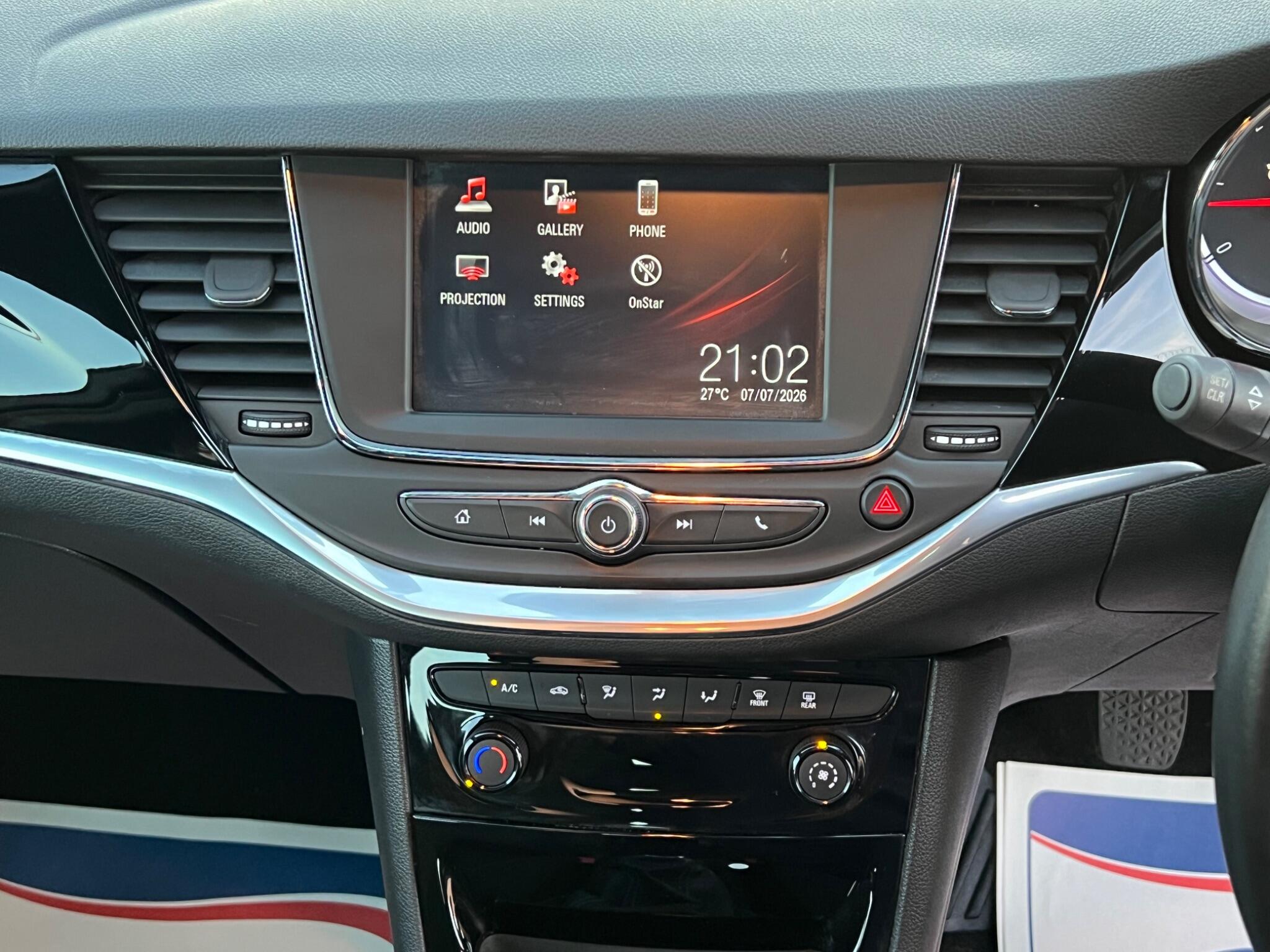 Vauxhall Astra view 25