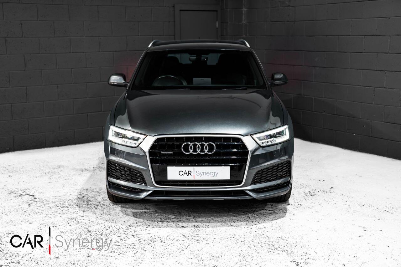 Audi Q3 view 5