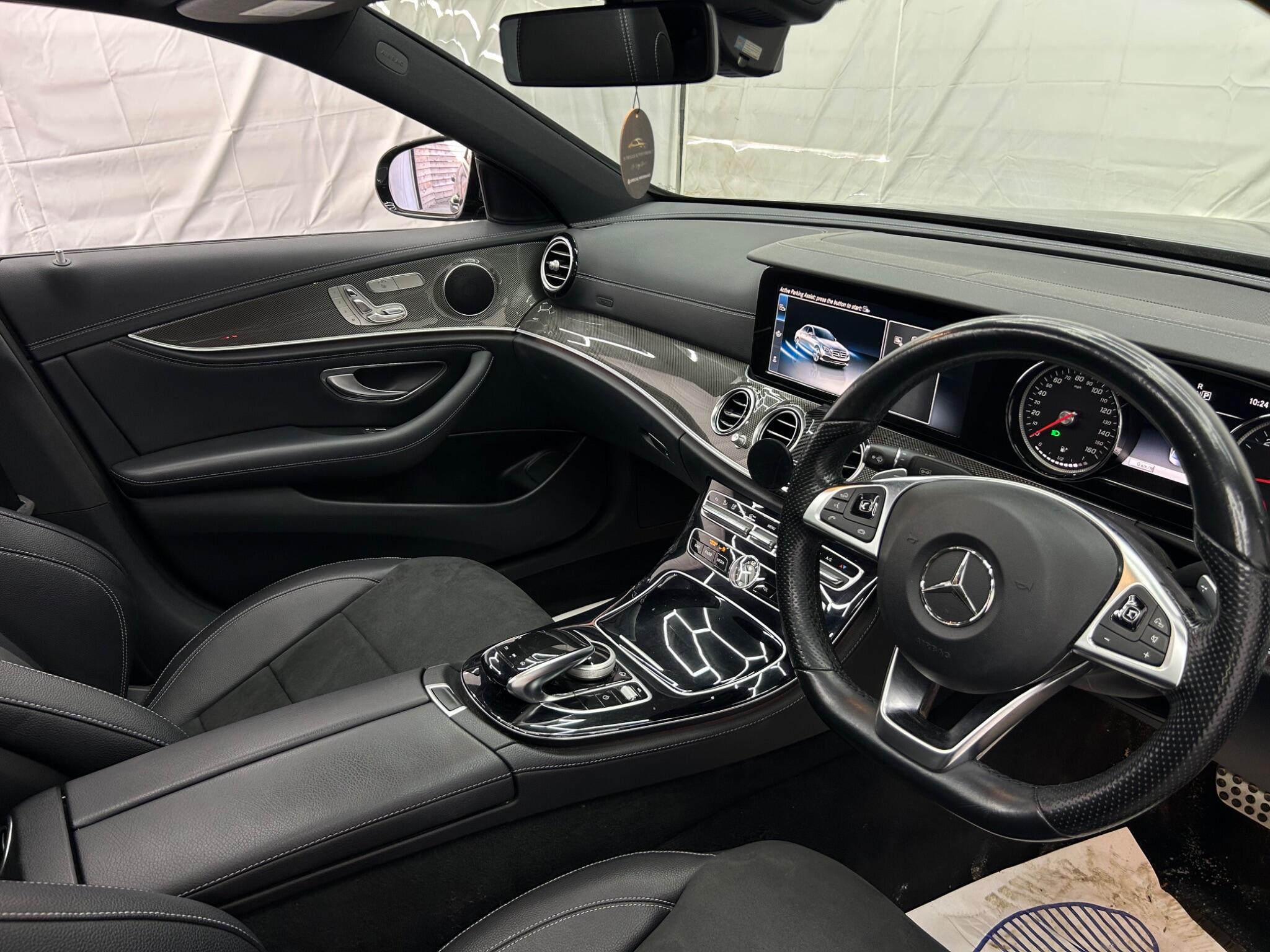 Mercedes-Benz E Class view 10
