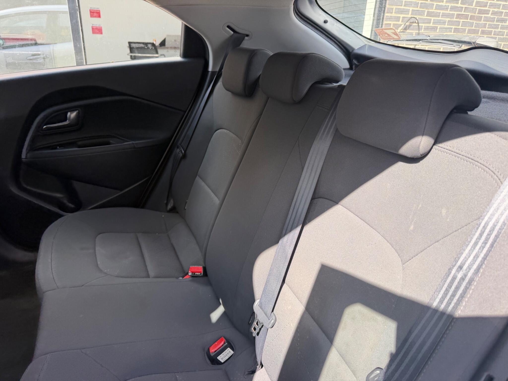 Kia Rio view 28