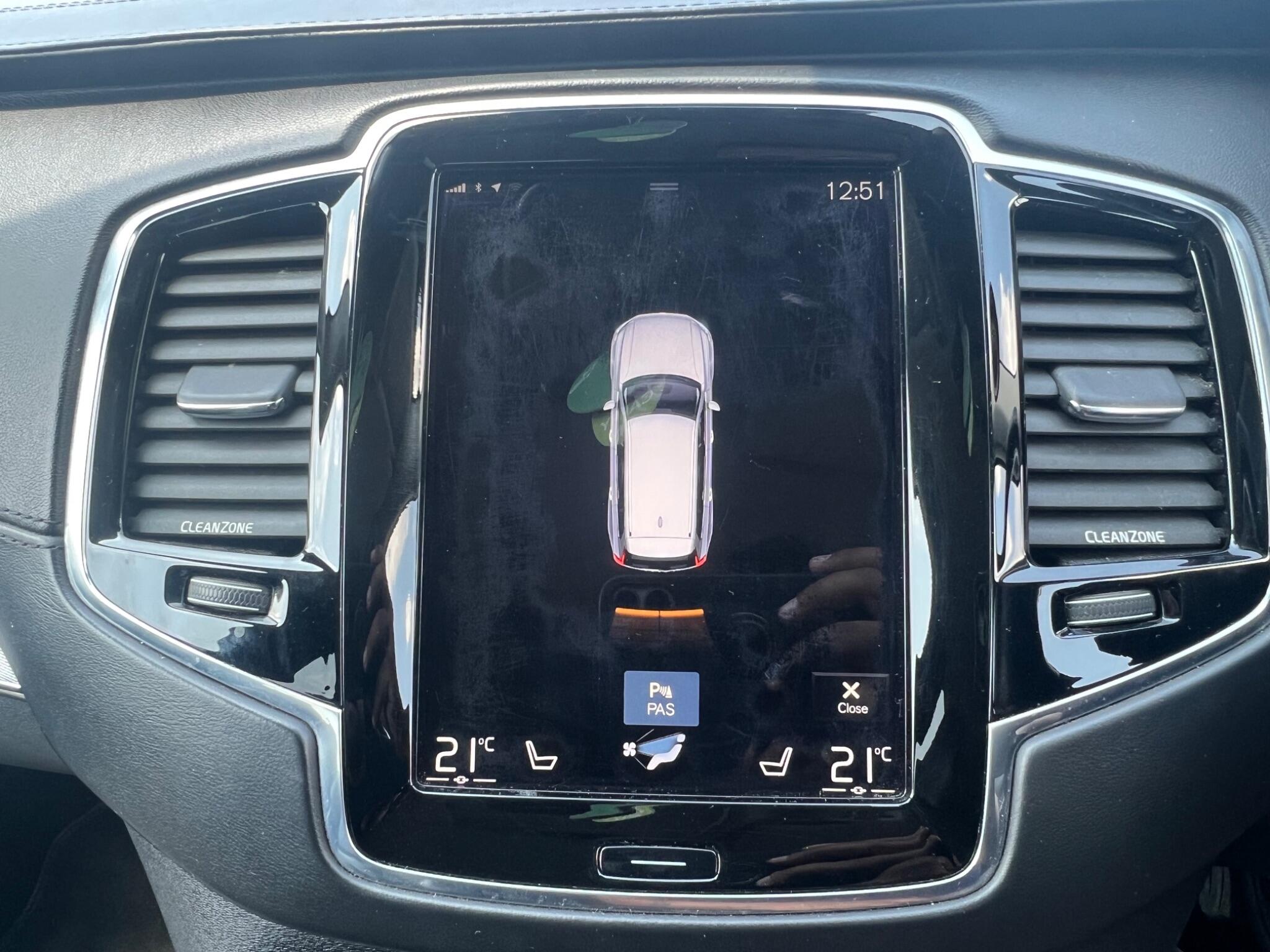 Volvo XC90 view 46
