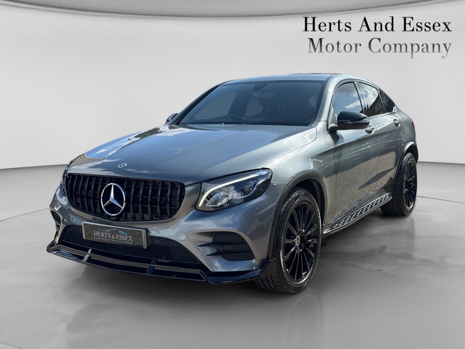 Mercedes-Benz GLC view 3