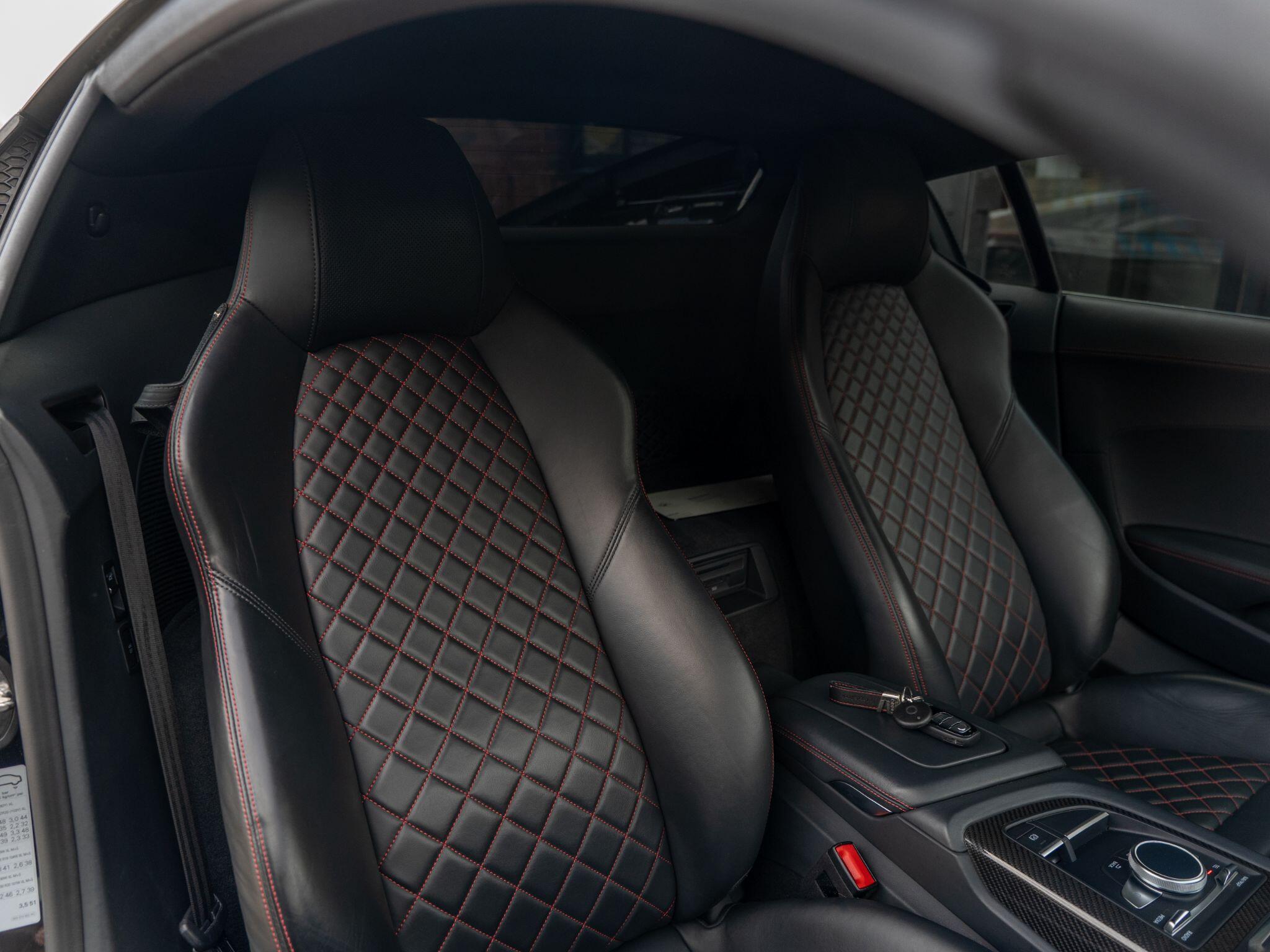 Audi R8 view 46