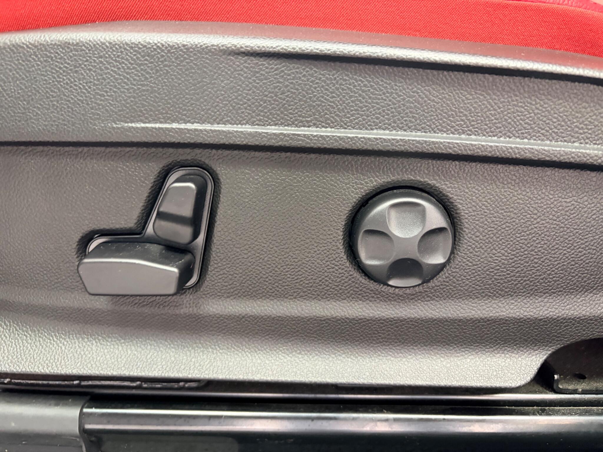 Alfa Romeo Stelvio view 20