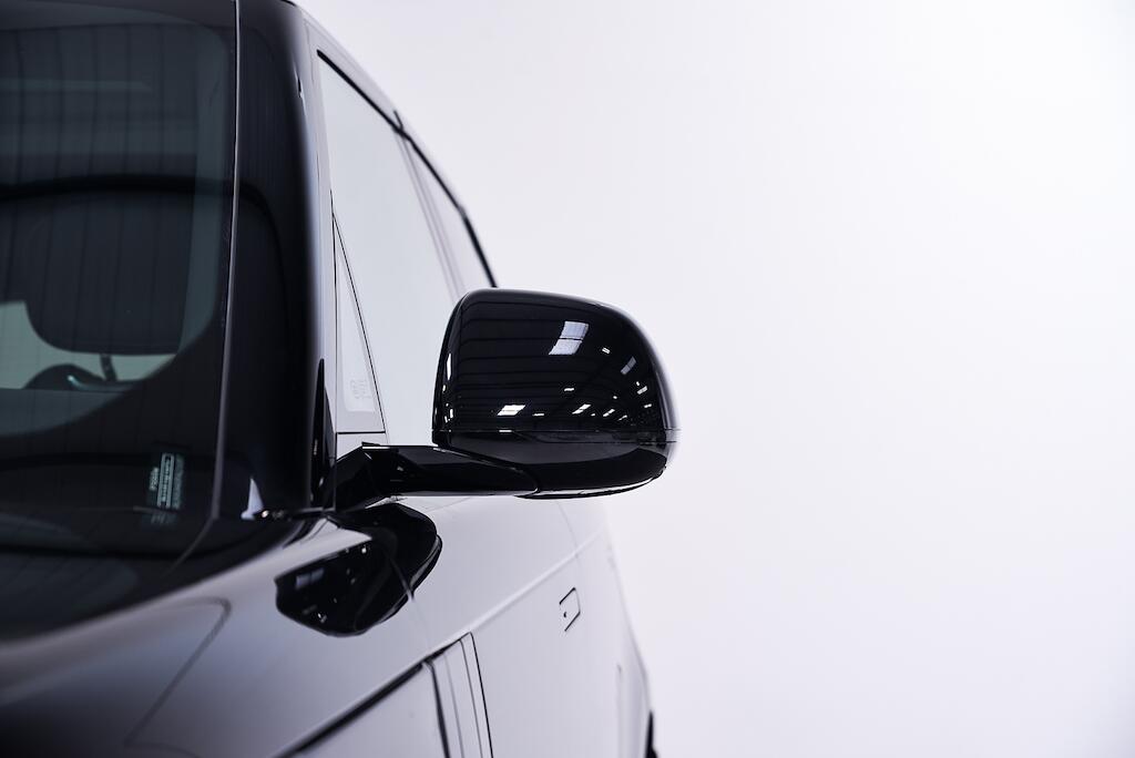 Land Rover Range Rover view 9