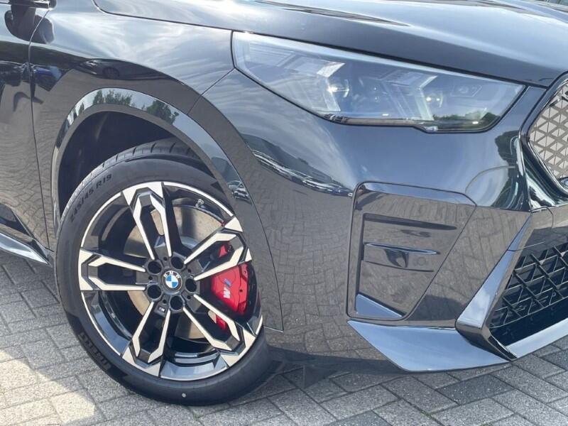 BMW iX2 view 37