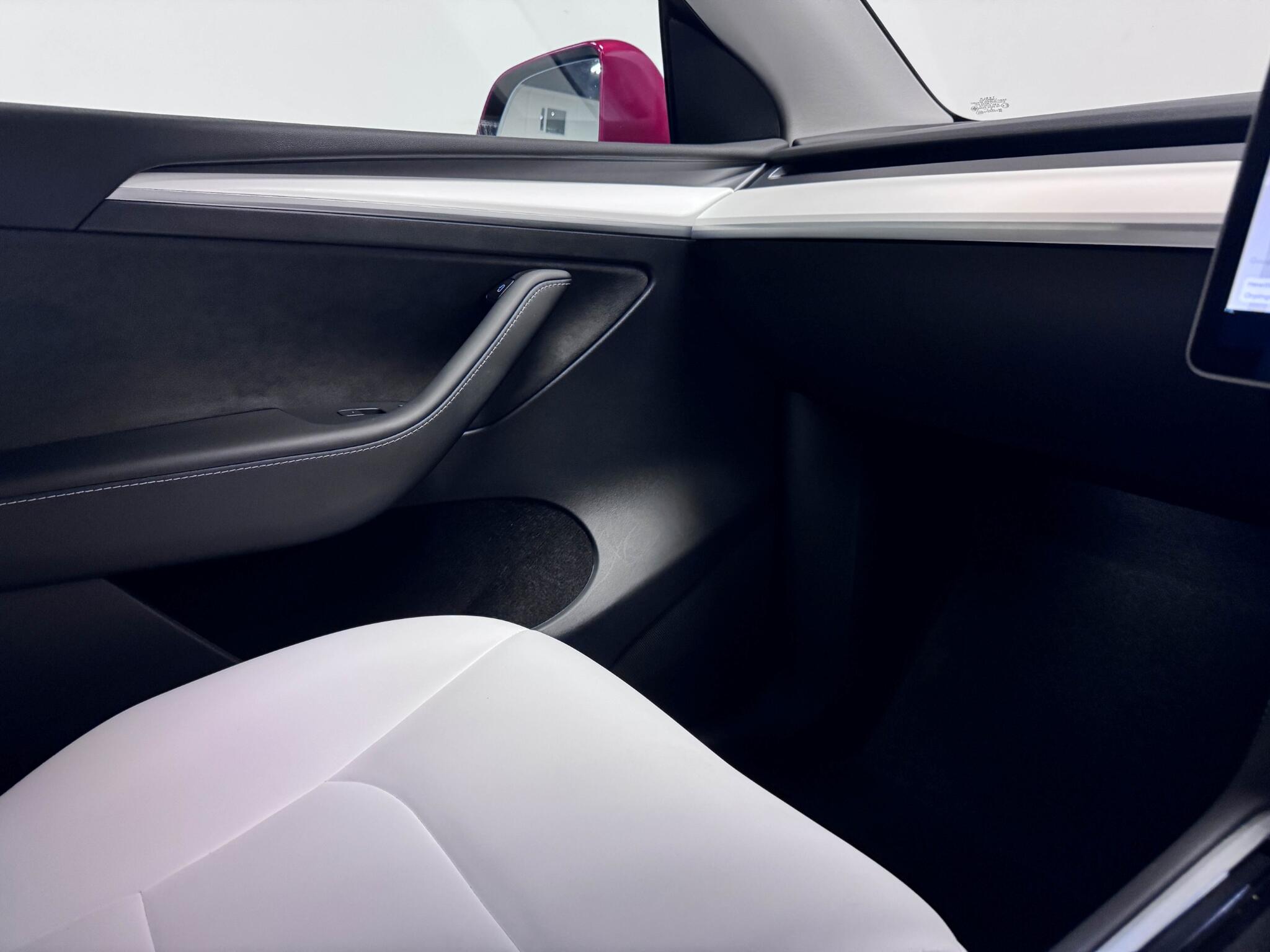 Tesla Model Y view 36