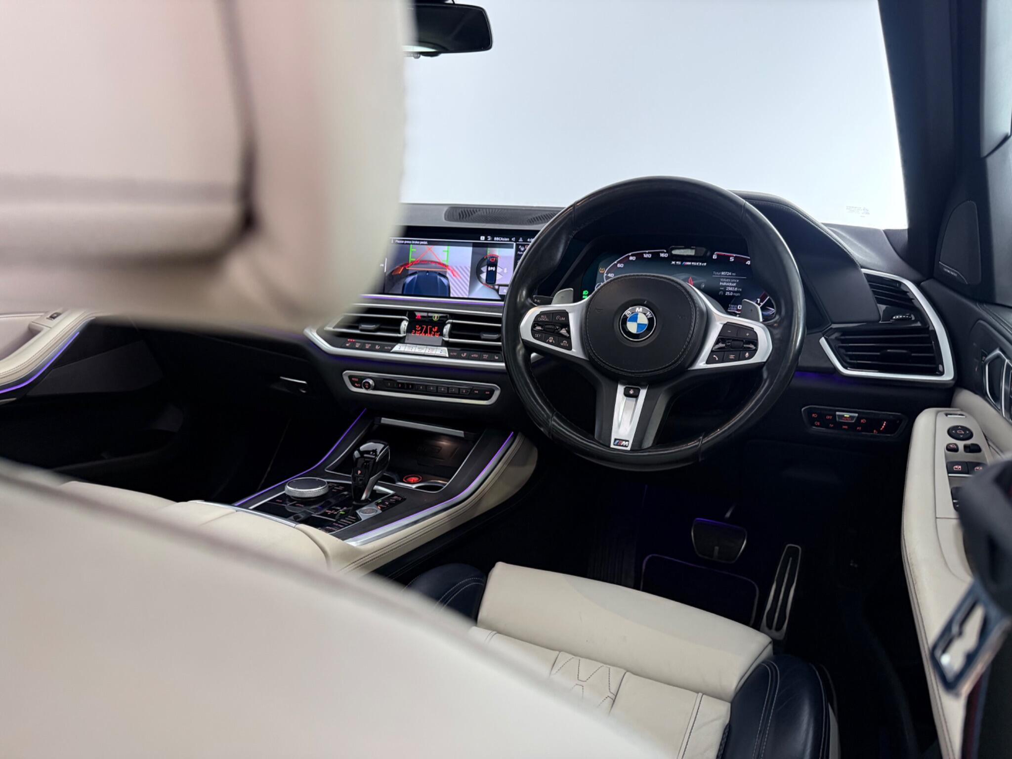 BMW X5 view 15