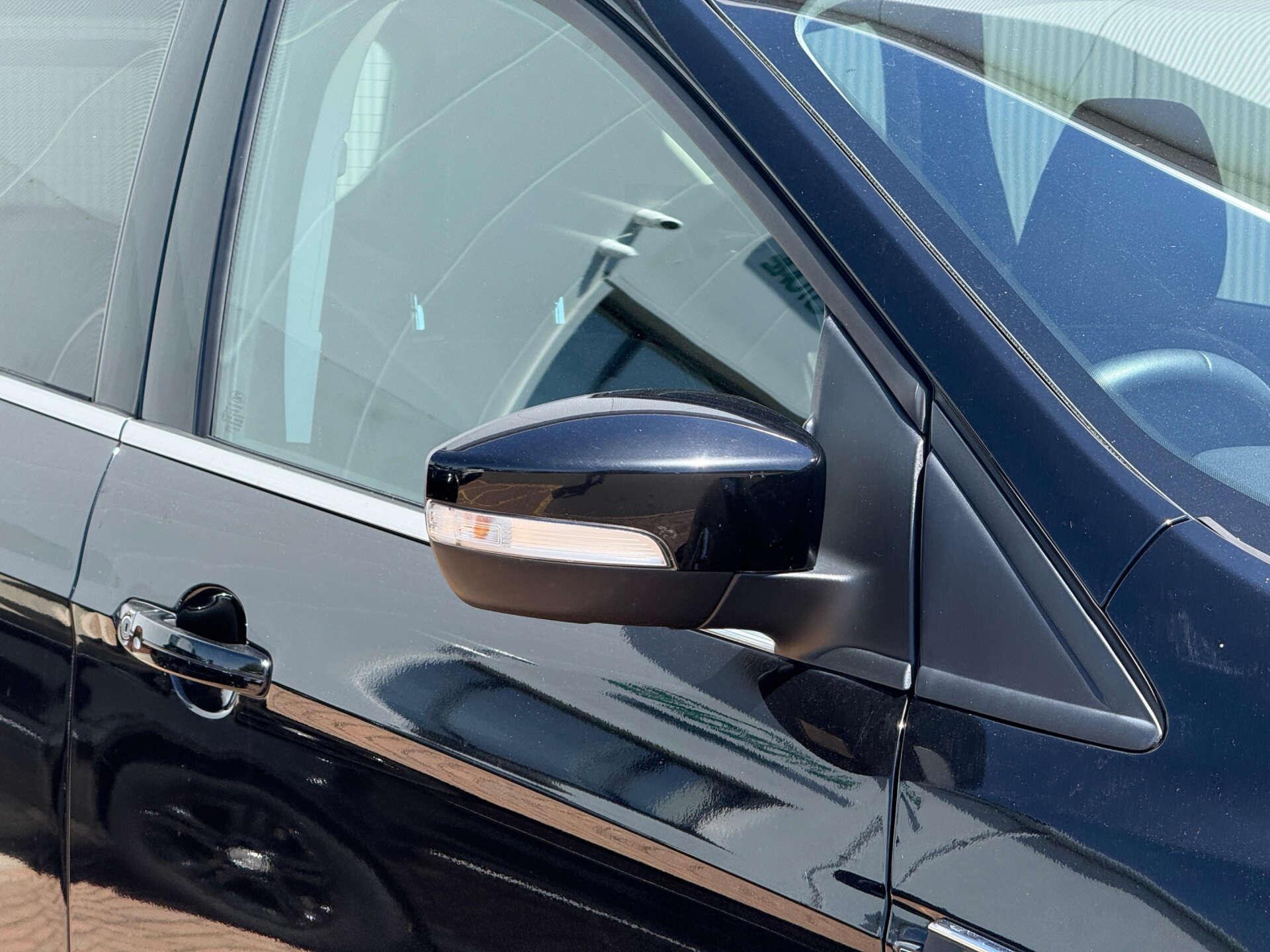 Ford Kuga view 12
